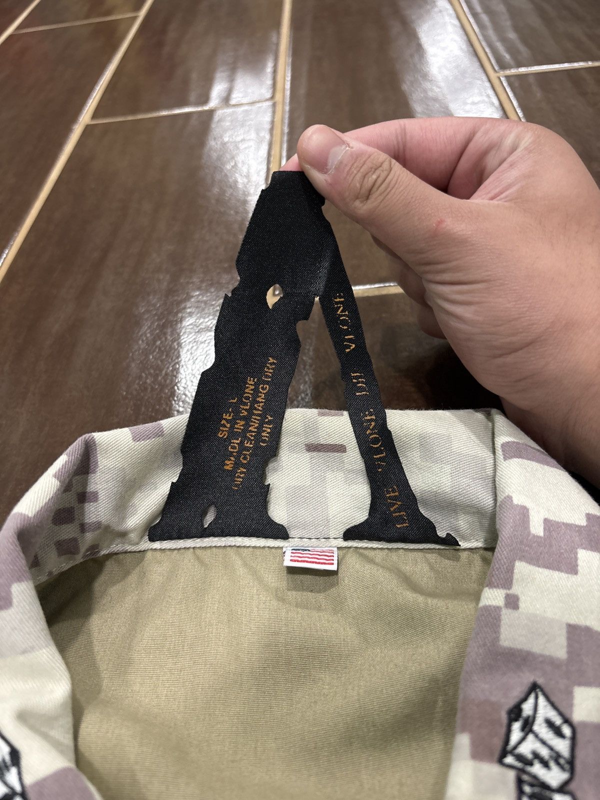 Vlone WORN 5x Vlone Friends Dice Digi Camo Denim Jacket Size Large Size US L / EU 52-54 / 3 - 8 Thumbnail