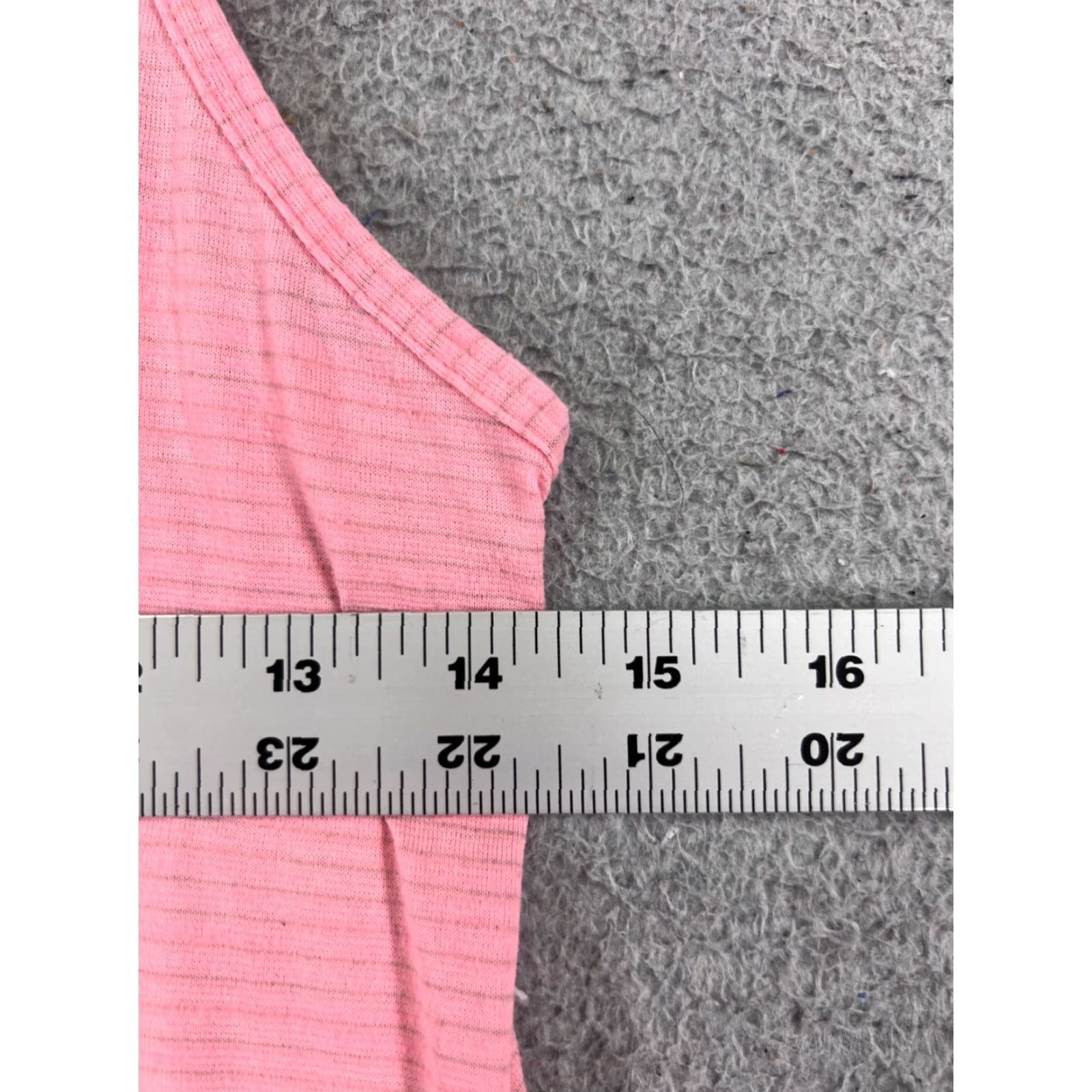 Lululemon Lululemon Shirt Women 6 Pink Stripe Racerback Keyhole Back Tank Sleeveless Fitness Gym Workout Vintage: No Size M / US 6-8 / IT 42-44 - 7 Thumbnail