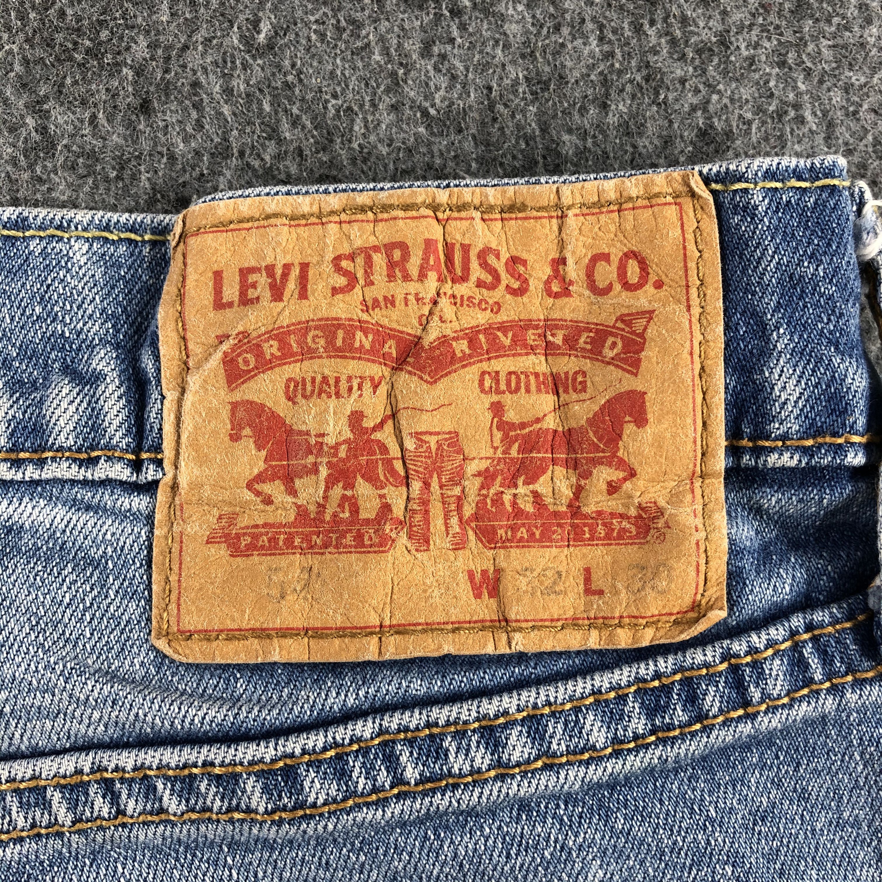 Levi's Vintage Blue Wash Levis Jeans-J2422 Size US 32 / EU 48 - 5 Thumbnail