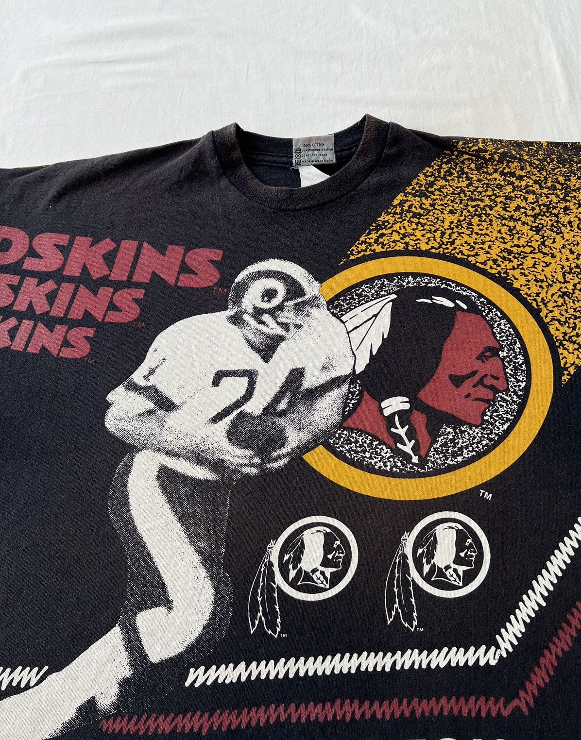 NFL Vintage 1992 Washington Redskins NFL AOP T-shirt Size US XL / EU 56 / 4 - 4 Thumbnail