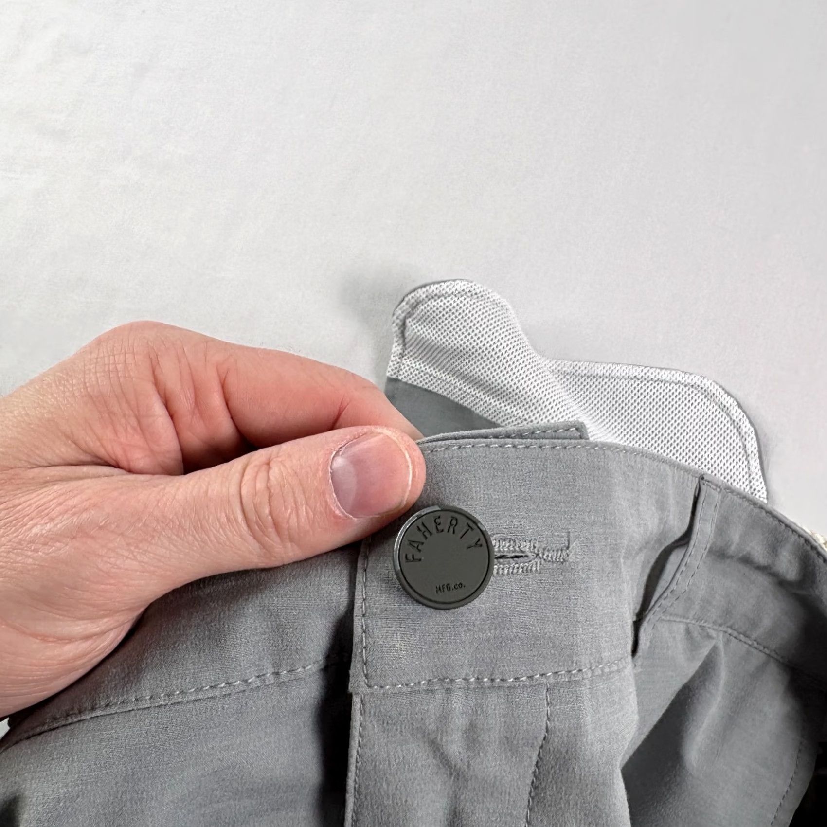 Faherty Faherty Mens Shorts 38 Gray All Day Chino Casual Hybrid Drawstring Pockets Regular 9in Inseam Front Flat Front Logo Closet Buy Now Mens Size US 38 / EU 54 - 4 Thumbnail