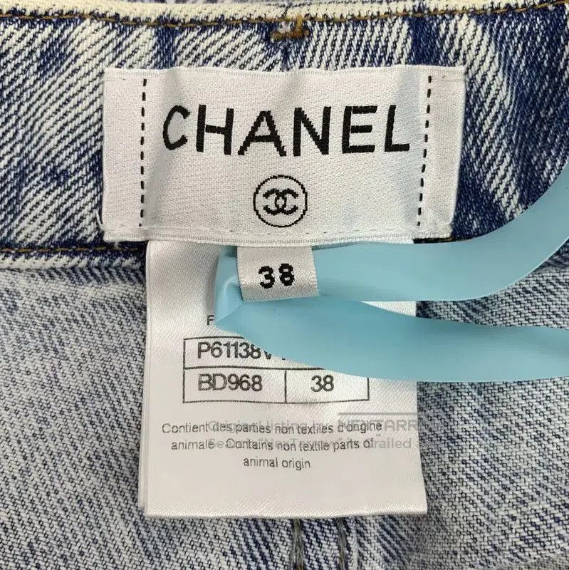 Chanel Chanel Light Blue Cotton Women's Denim Pants . Size 23" - 6 Thumbnail
