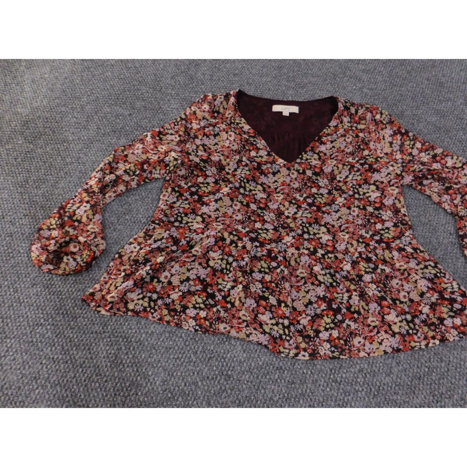 Loft VINTAGE Loft Blouse Womens Medium Floral Peplum Long Sleeve Lightweight Top Fall Workwear Size M / US 6-8 / IT 42-44 - 3 Thumbnail