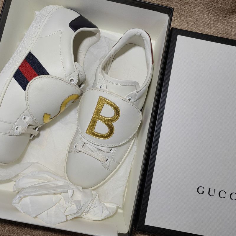 Gucci Gucci Casual White Sneakers with Gold Details - Size US 6.5 / EU 39-40 - 6 Thumbnail