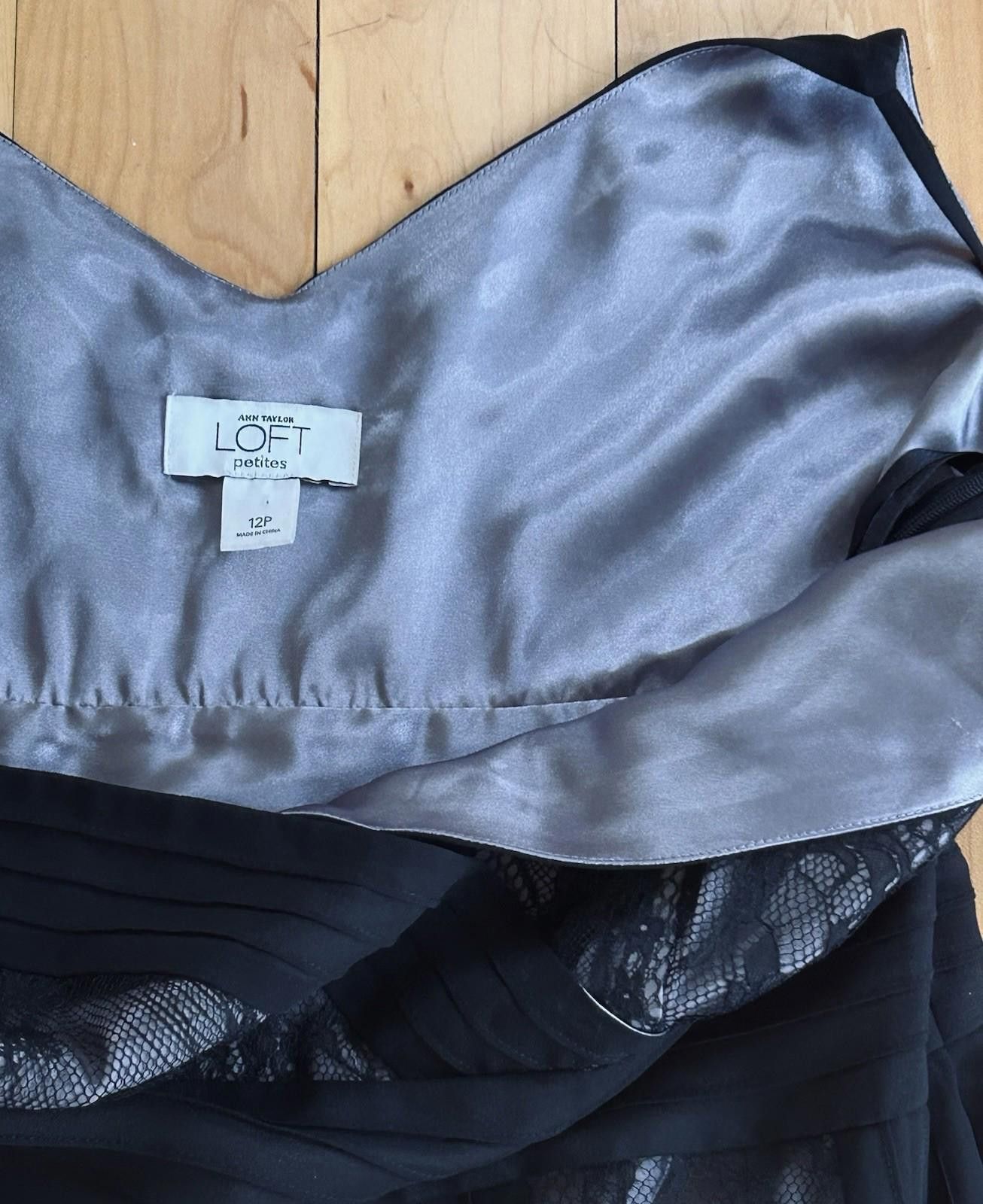 Other Ann Taylor Loft Black Sheer Lace Dress 12P Gray Satin Liner Size XL / US 12-14 / IT 48-50 - 10 Thumbnail