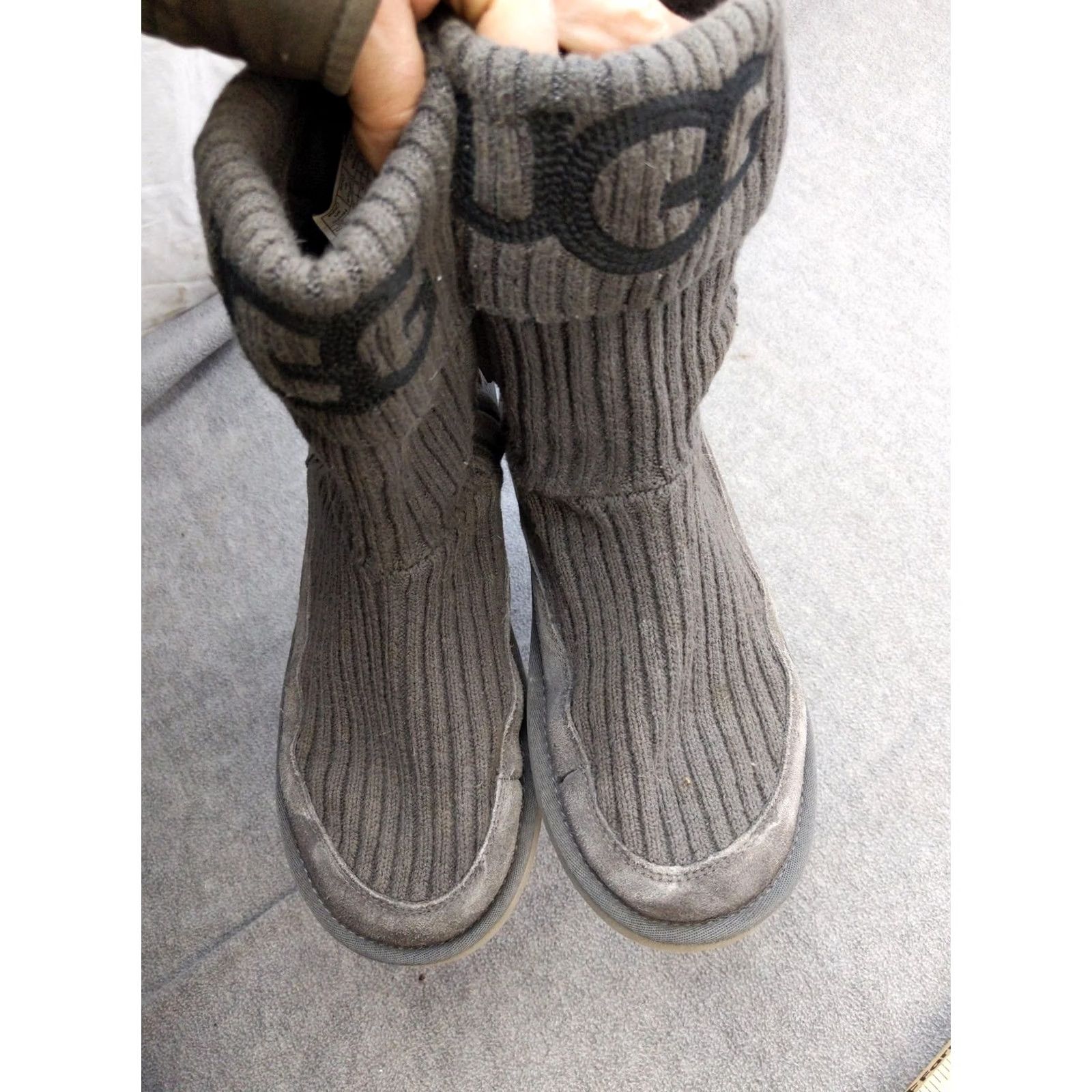 Ugg UGG Boots Womens Sock Mid-Calf Zip Gray Suede 8 US 39 EU 39 Winter Casual Shoes Womens Mens Size US 8 / IT 38 - 3 Thumbnail