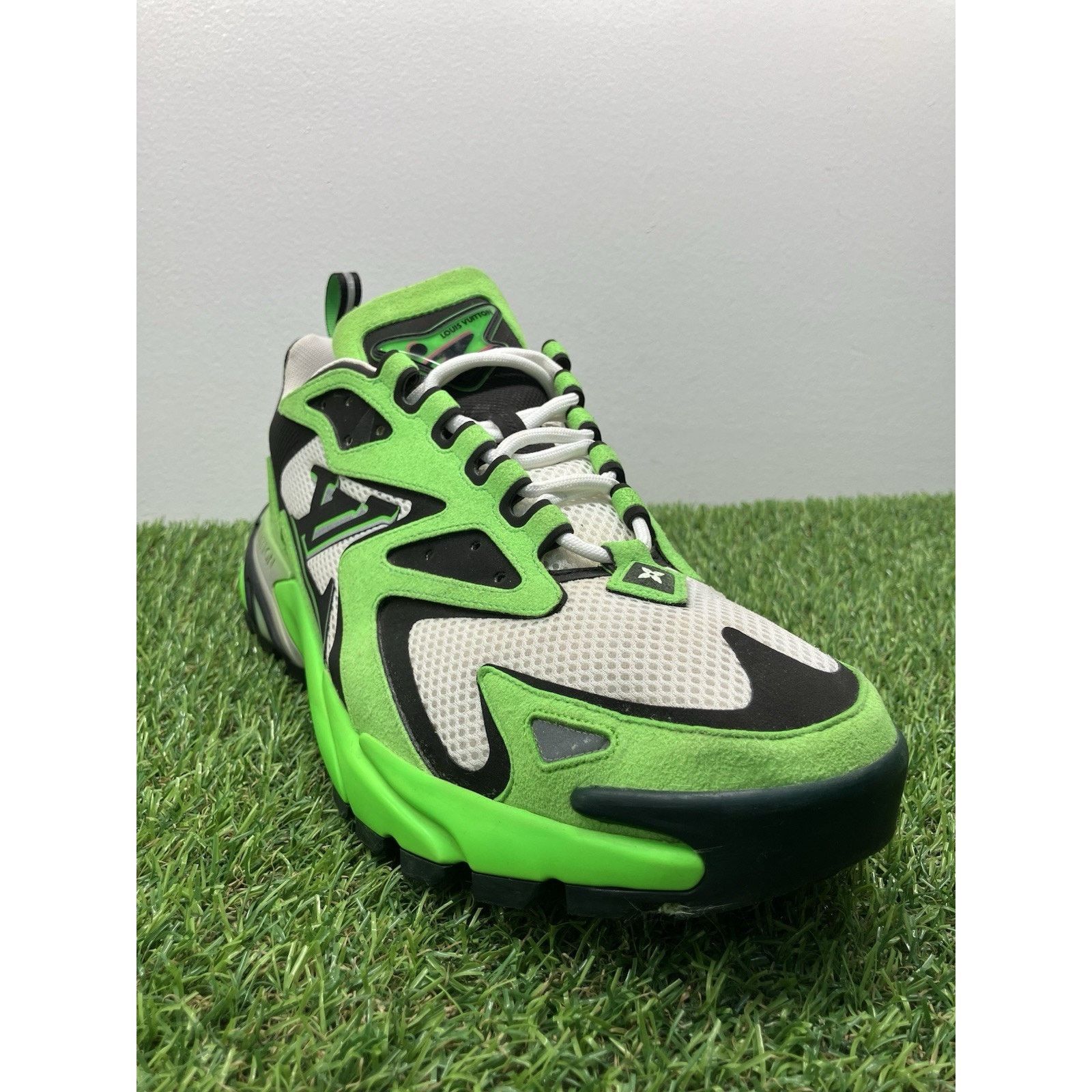 Louis Vuitton Louis Vuitton Tatic Runner ' Green ' | GREAT CONDITION! Size US 8.5 / EU 41-42 - 5 Thumbnail