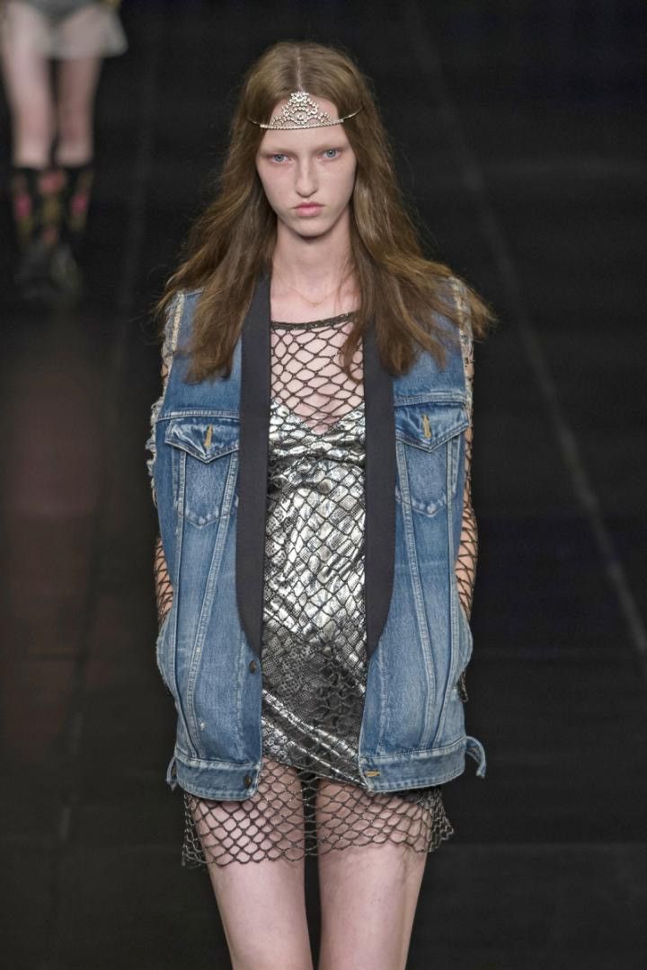 Saint Laurent Paris Saint Laurent Paris by Hedi Slimane 16SS Runway Denim Vest Size M / US 6-8 / IT 42-44 - 4 Thumbnail