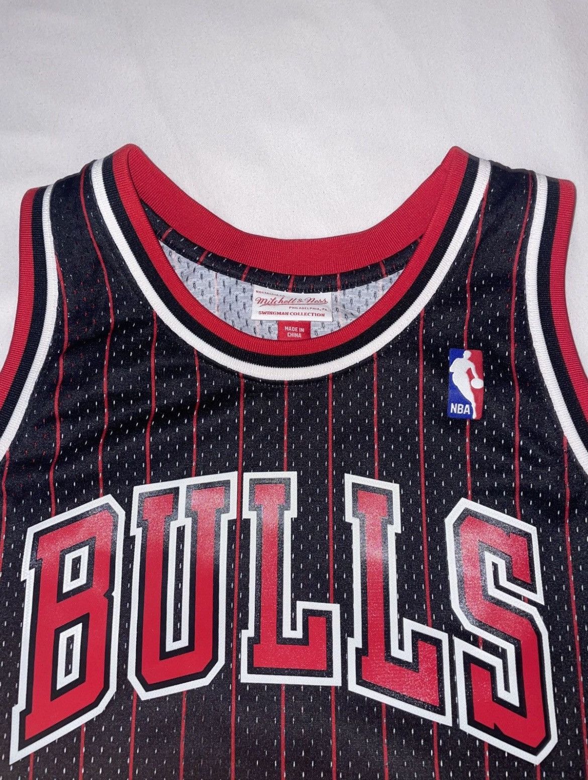 NBA Bulls Jersey (Dennis Rodman) Size US L / EU 52-54 / 3 - 4 Thumbnail