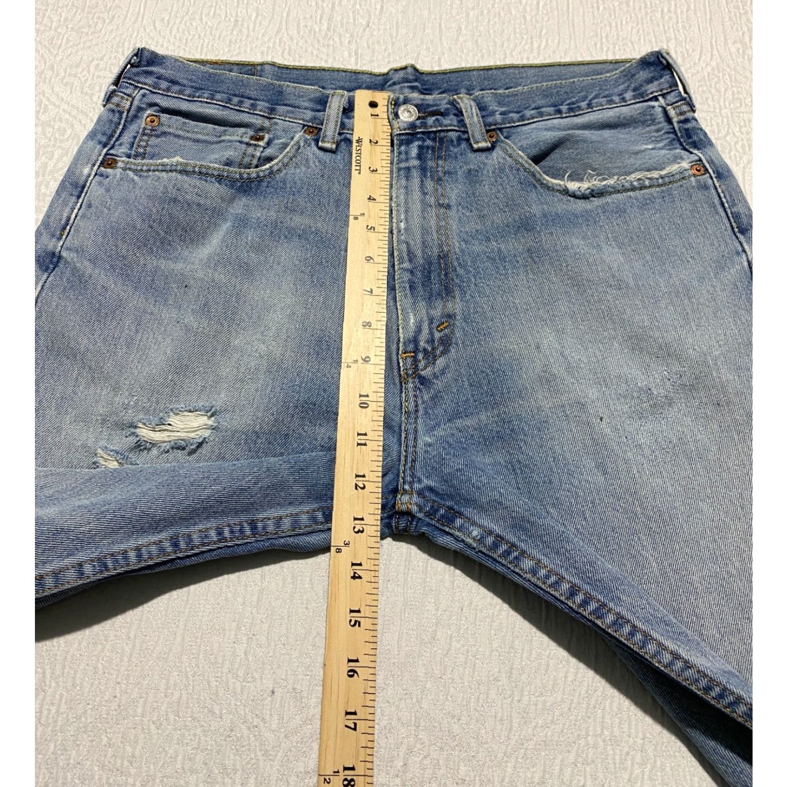 Levi's VINTAGE Levi's 505 Jean Shorts Mens 36×11 Blue Hemmed Denim Distressed Pockets Bermuda Casual 5-Pocket Design Men Shirt? Size US 36 / EU 52 - 5 Thumbnail