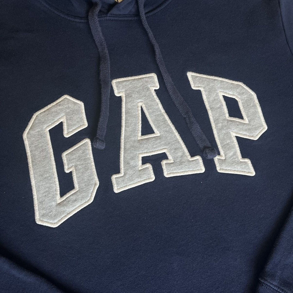 Gap Vintage Y2K GAP Classic Arch Logo Embroidery Pullover Hoodie Size US M / EU 48-50 / 2 - 3 Thumbnail