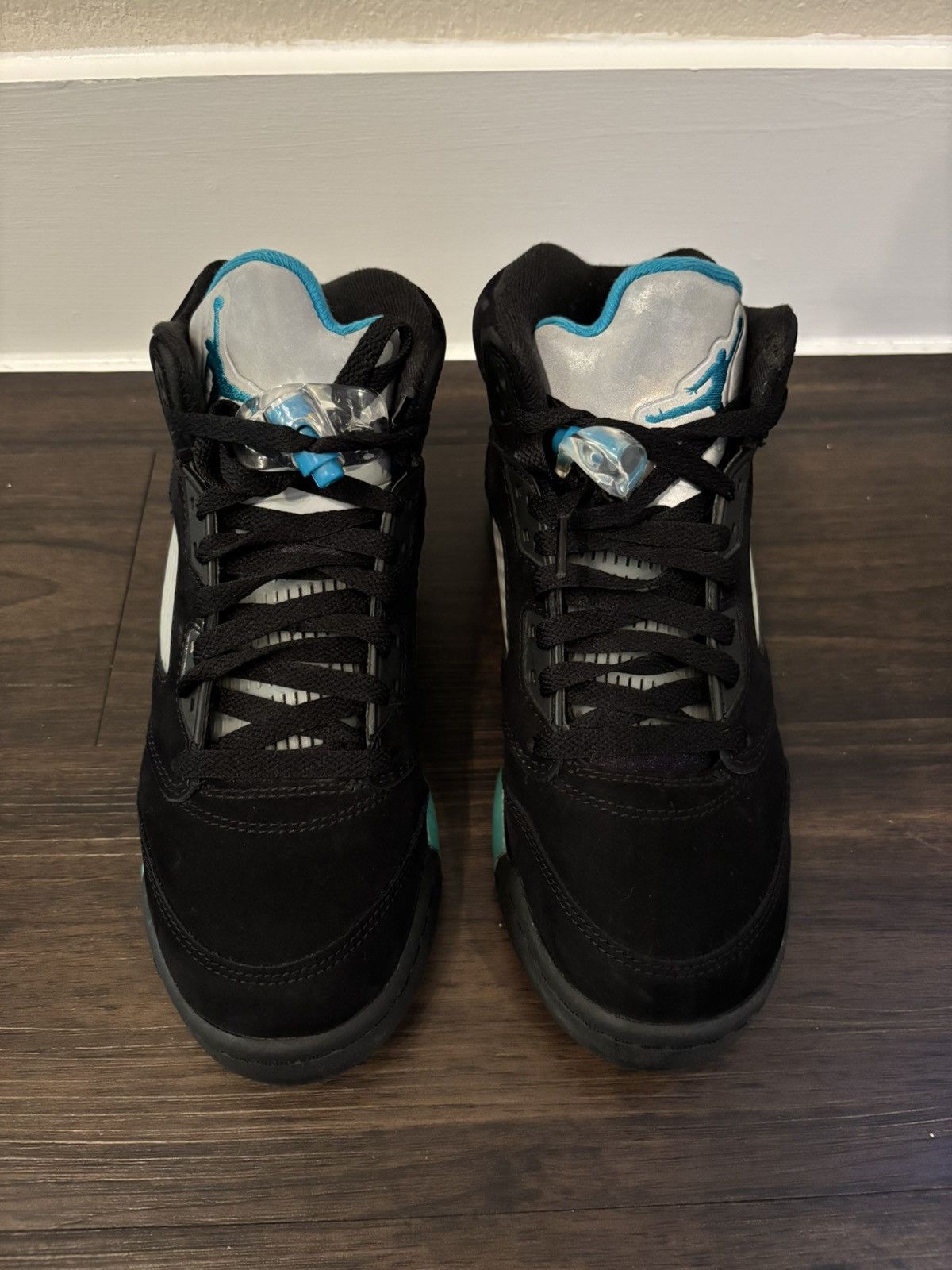 Jordan Brand Air Jordan 5 Retro GS “Aqua” Size 6 Size US 6 / EU 39 - 1 Thumbnail