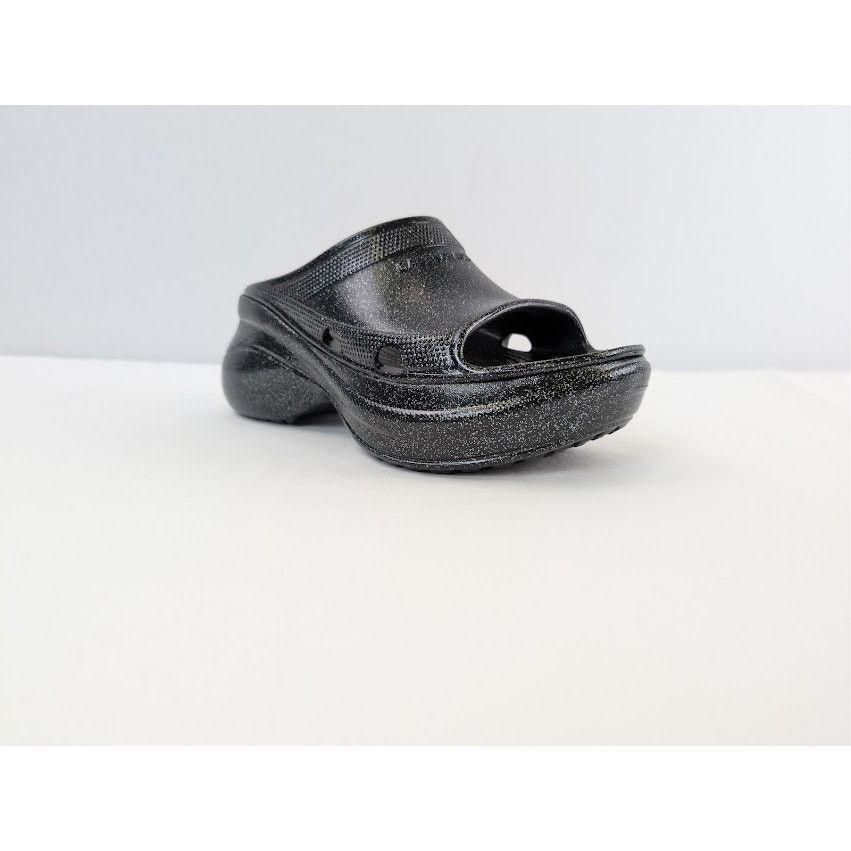 Balenciaga × Crocs o1rshd1 Q:2 / Pool Slide Slipper Sandals in Black Size US 8 / IT 38 - 2 Thumbnail