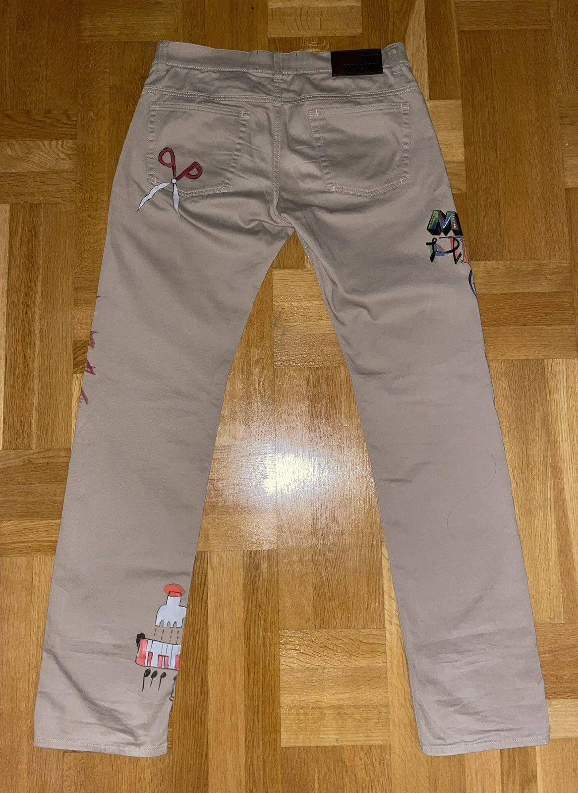 Moschino Love Moschino hand painted trousers (𝗥𝗔𝗥𝗘) Size US 33 - 2 Thumbnail