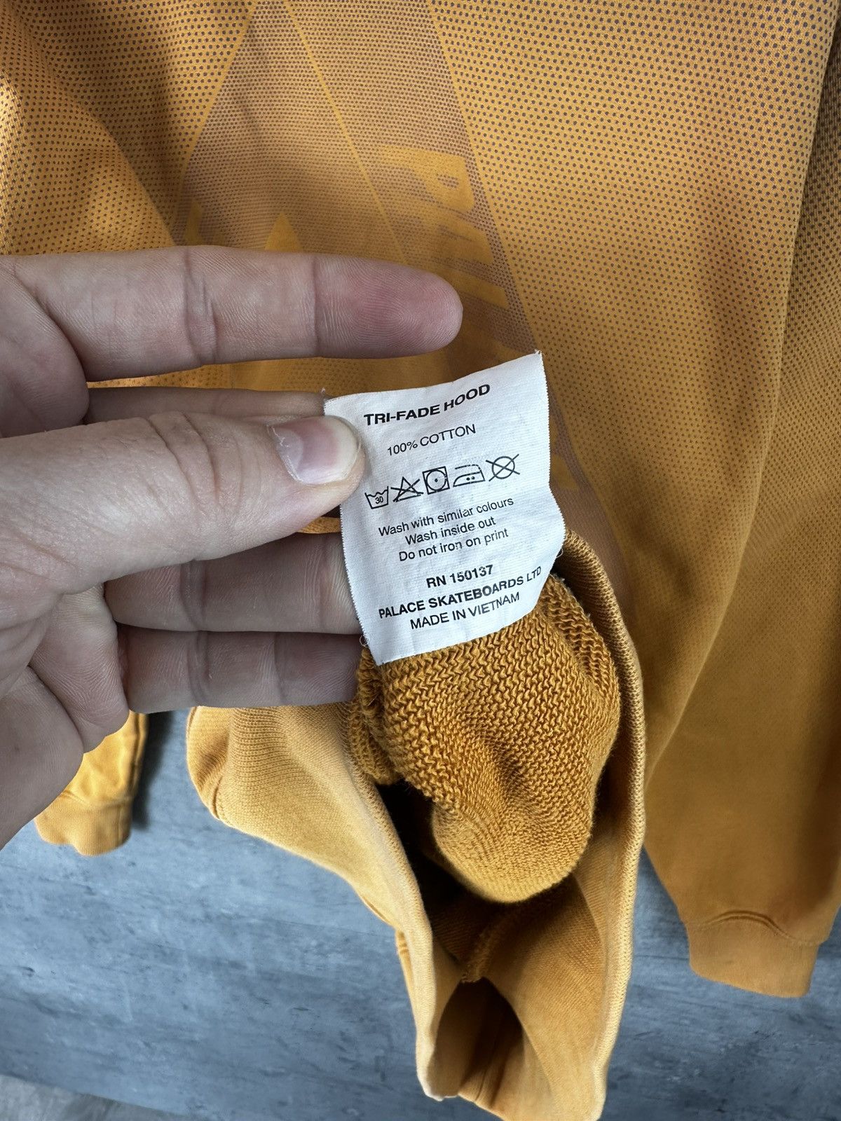 Palace Palace hoodie embroidered size M Size US M / EU 48-50 / 2 - 6 Thumbnail