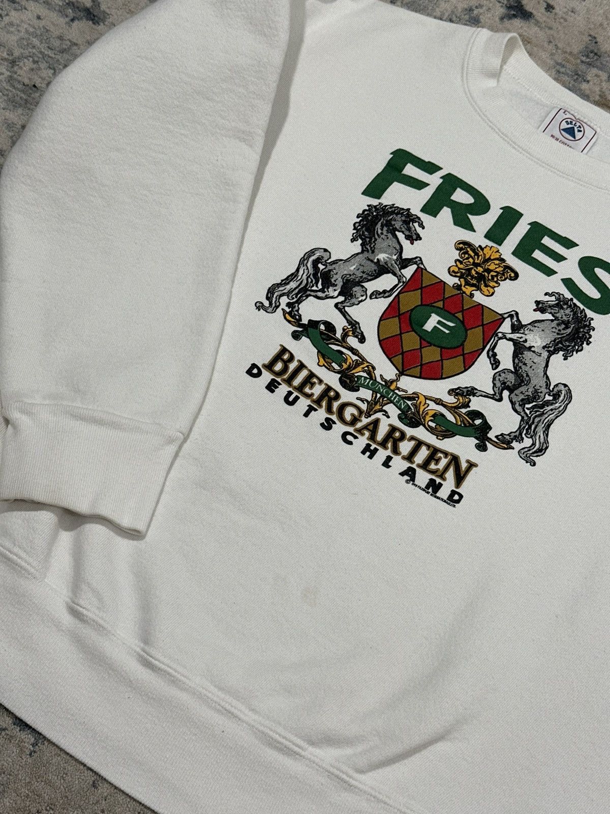 Delta Vintage 90s German Beer Crewneck Fries BiergartenDeutschland Size US L / EU 52-54 / 3 - 12 Thumbnail
