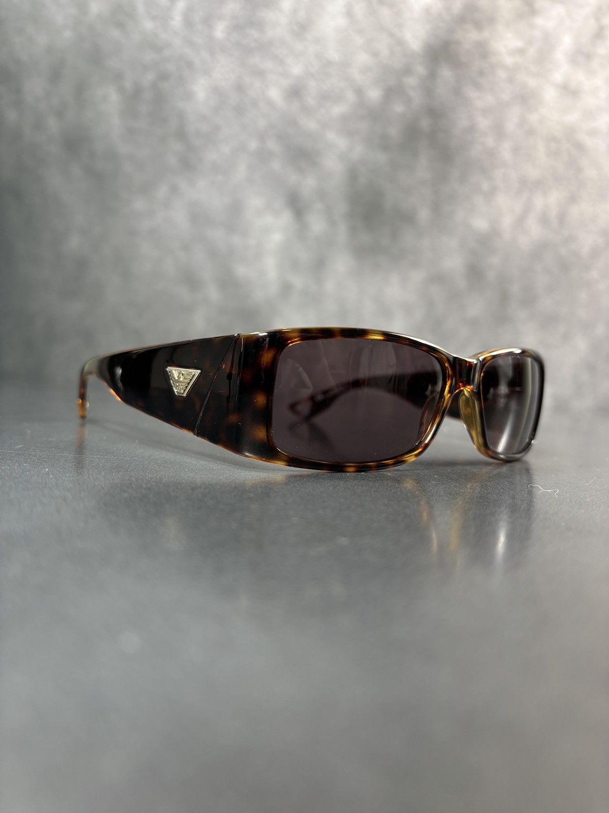 Emporio Armani × Giorgio Armani Emporio Armani Sunglasses Sporty EA 9538/S Wrap Y2K Brown Size ONE SIZE - 13 Thumbnail