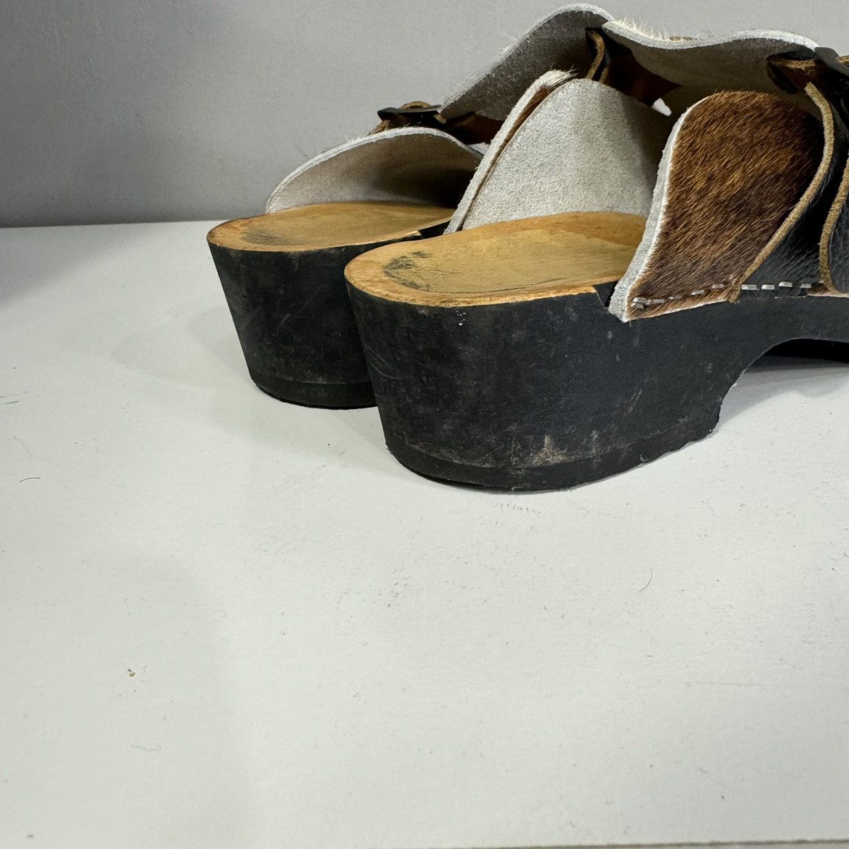 Leather Vintage Wooden Sole Clogs with Genuine Cowhide Leather Upper Size US 8 / EU 41 - 6 Thumbnail