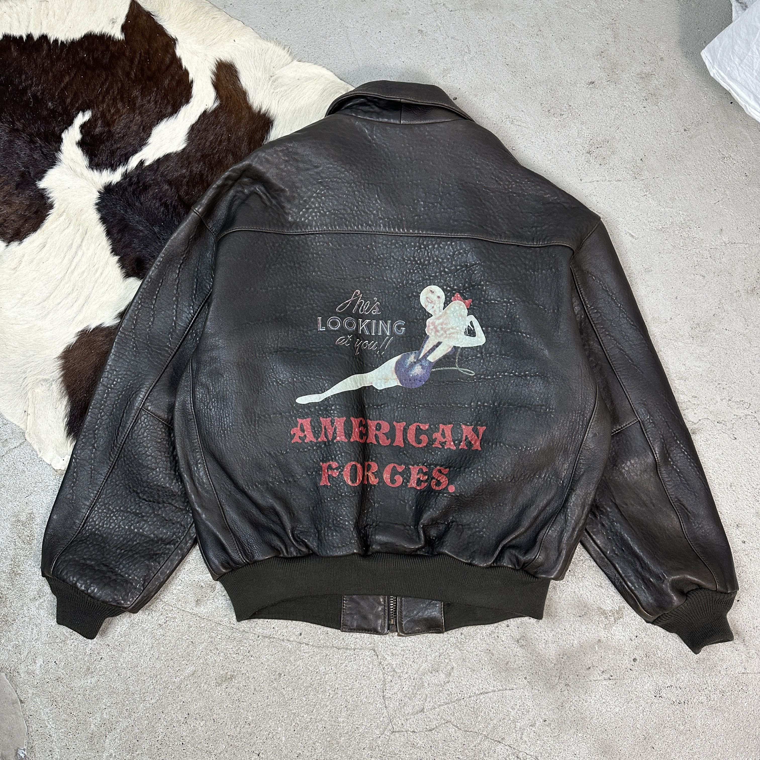 Vintage Vintage US Air Force Pinup Girl Leather Jacket Size US M / EU 48-50 / 2 - 2 Thumbnail
