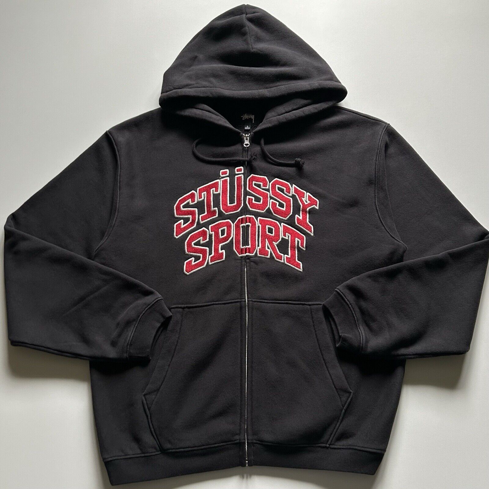 Stussy osakaロゴ ジップアップパーカー Streetwear × Stussy Stussy Osaka Zip Up Hoodie | Grailed