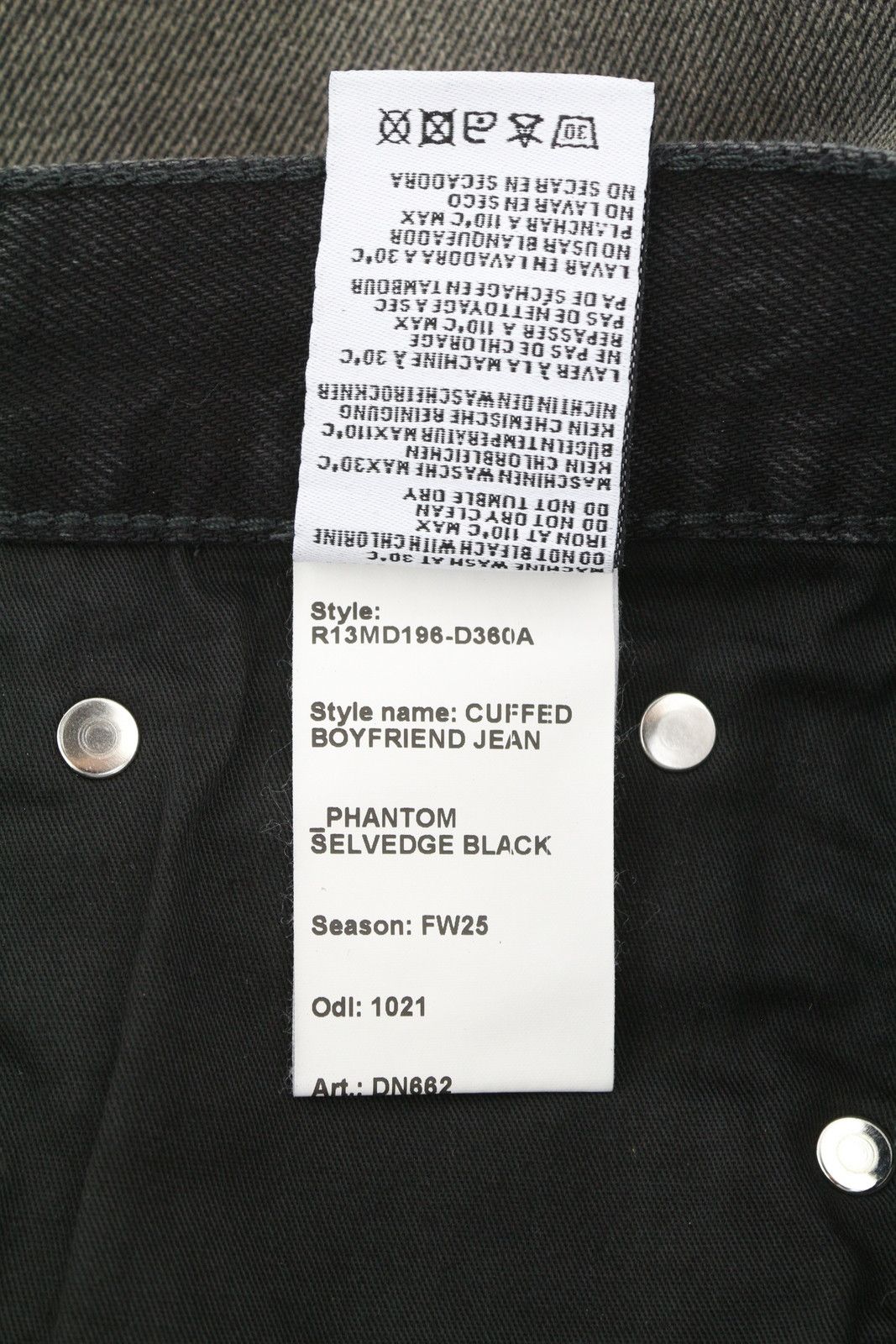R13 CUFFED BOYFRIEND 30 Phantom Selvedge Black FW25 Jeans 86627 Size US 30 / EU 46 - 10 Thumbnail