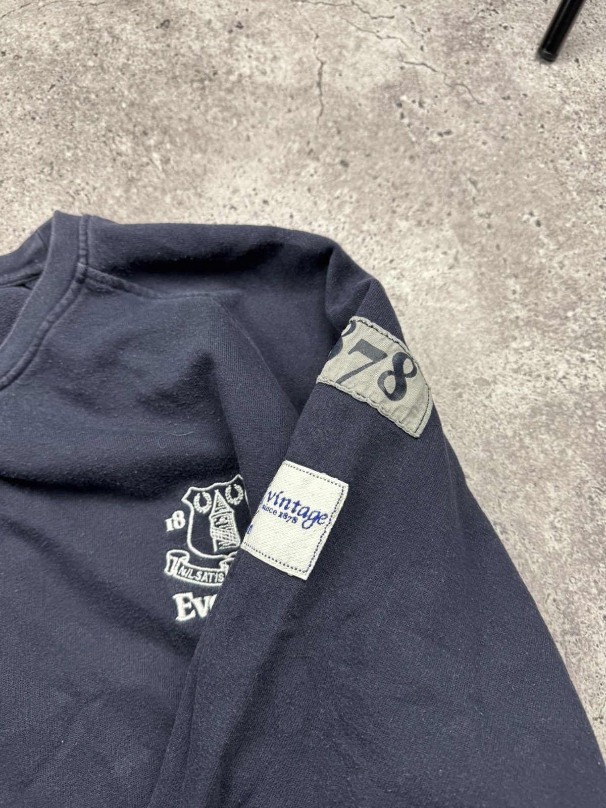 Umbro Vintage Everton soccer sweatshirt size L logo English Size US L / EU 52-54 / 3 - 7 Thumbnail
