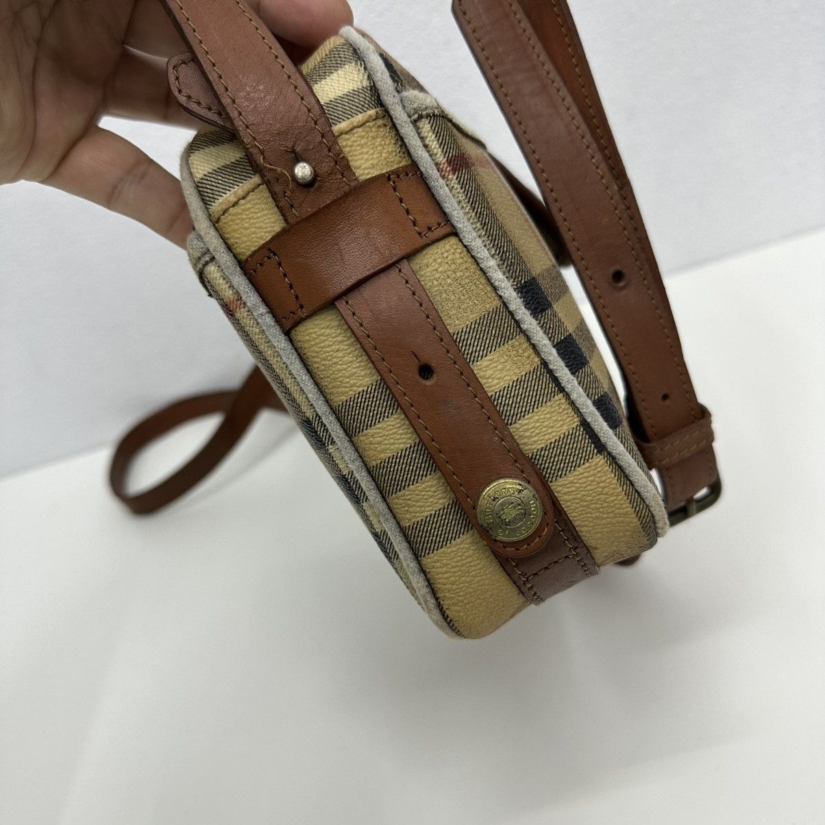 Burberry ‼️YES‼️ AUTH. VINTAGE BURBERRY NOVA CHECK CLUTCH SHOULDER BAG Size ONE SIZE - 9 Thumbnail
