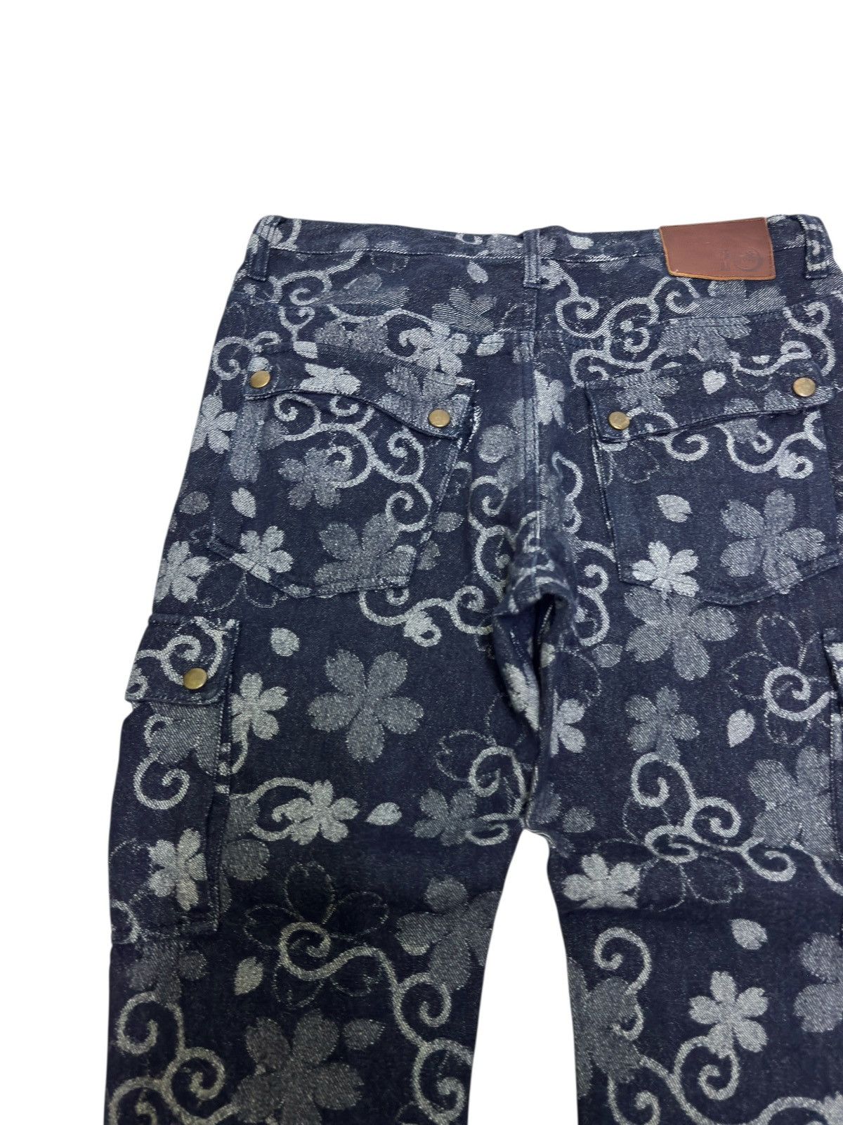 Karakuri Tamashii Japan Brand Cropped Utility Cargo Multi Pocket Streetwear Size US 33 - 11 Thumbnail
