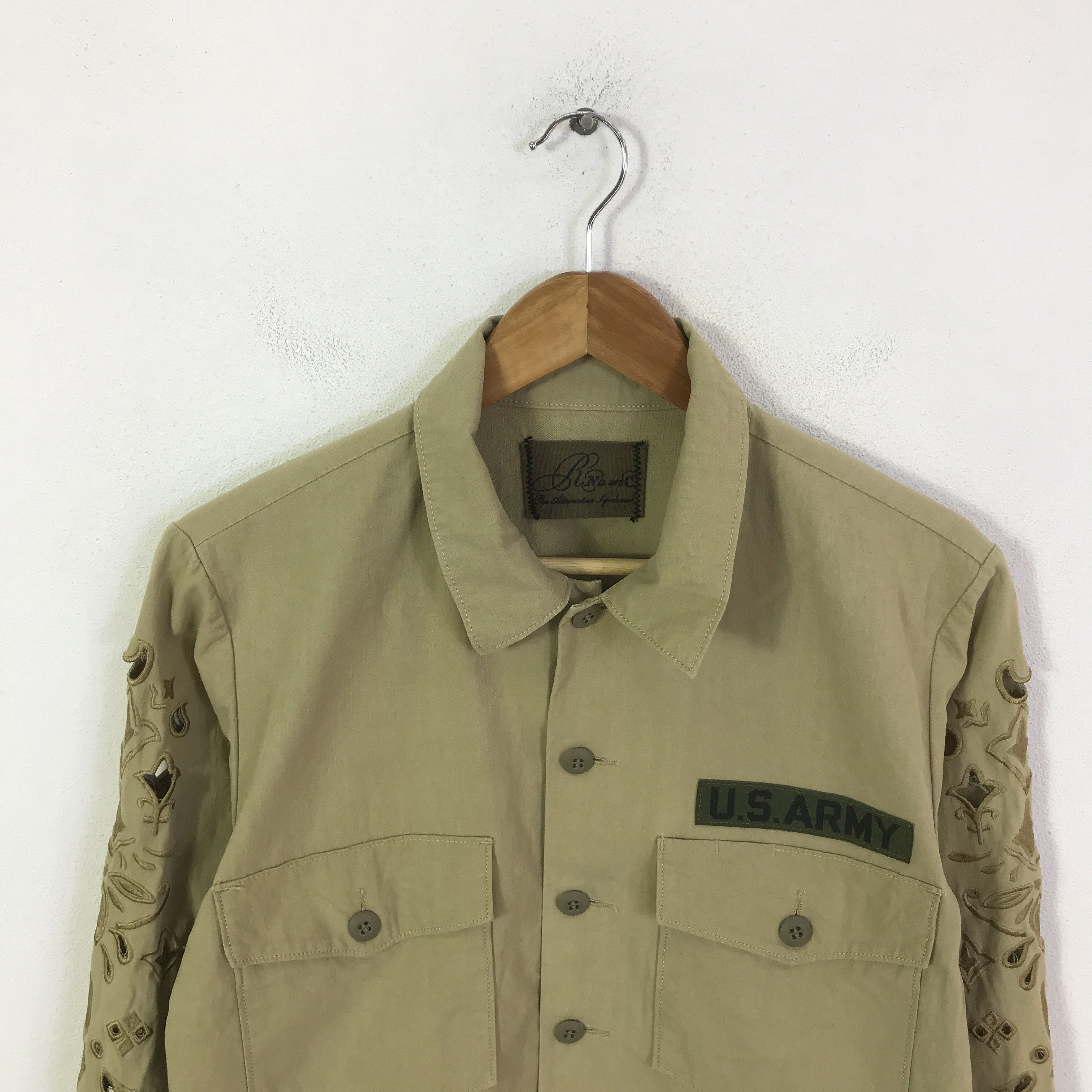 Japanese Brand Rna x u.s army design button jacket K114B19 Size US L / EU 52-54 / 3 - 2 Thumbnail