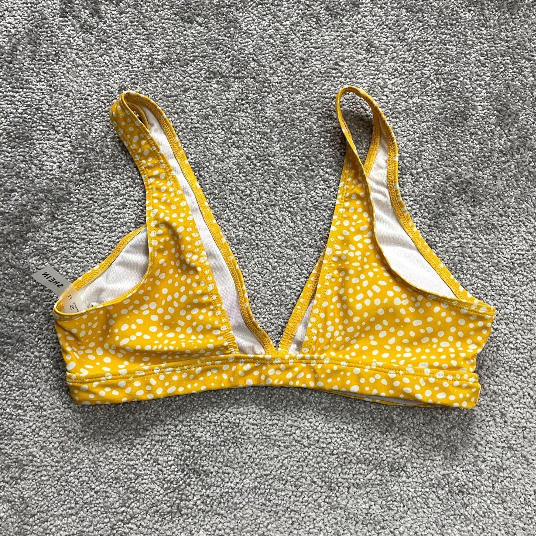 Shein Shein Bikini Top Womens M Yellow Polka Dots V-Neck Padded Beach Size M / US 6-8 / IT 42-44 - 2 Thumbnail