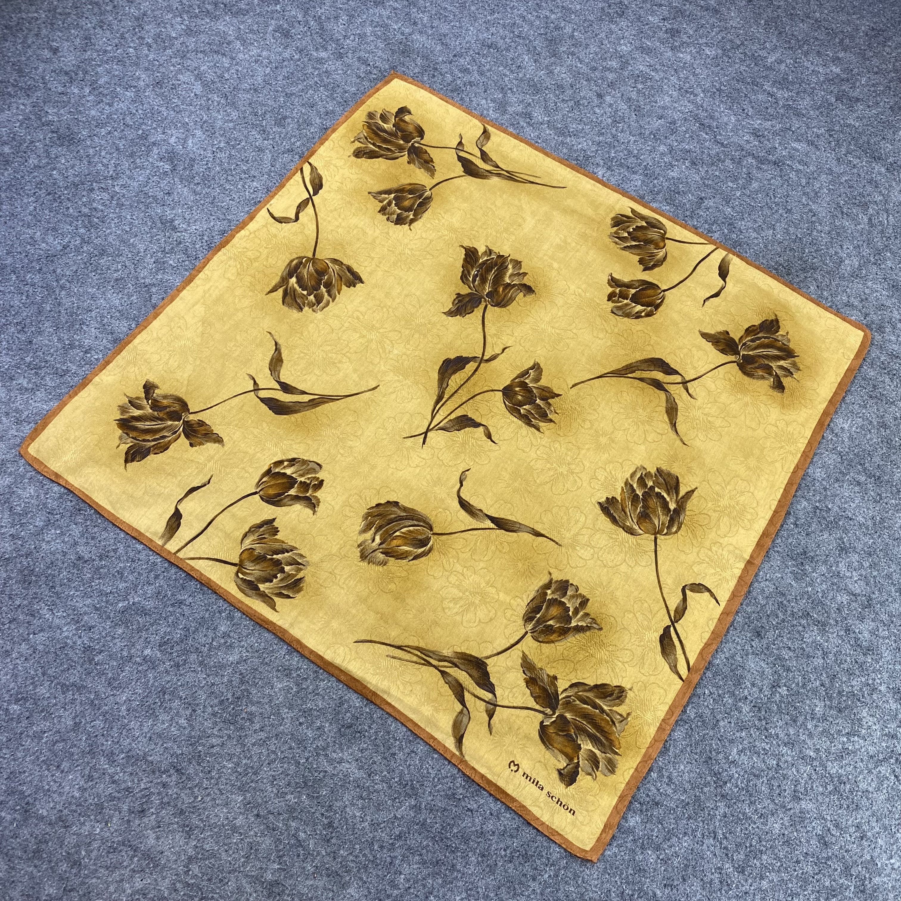 Mila Schon Mila Schon Handkerchief / Bandana / Neckerchief -B1548 Size ONE SIZE - 4 Thumbnail