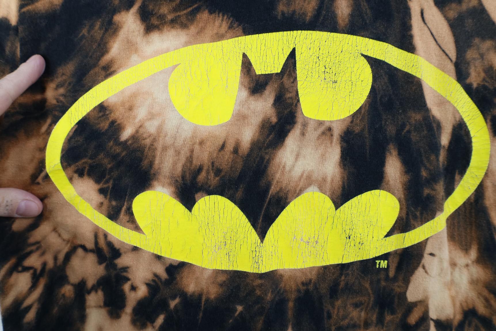Vintage Y2K DC Comics Batman Superhero Bat Signal T-Shirt Trippy Size US L / EU 52-54 / 3 - 4 Thumbnail