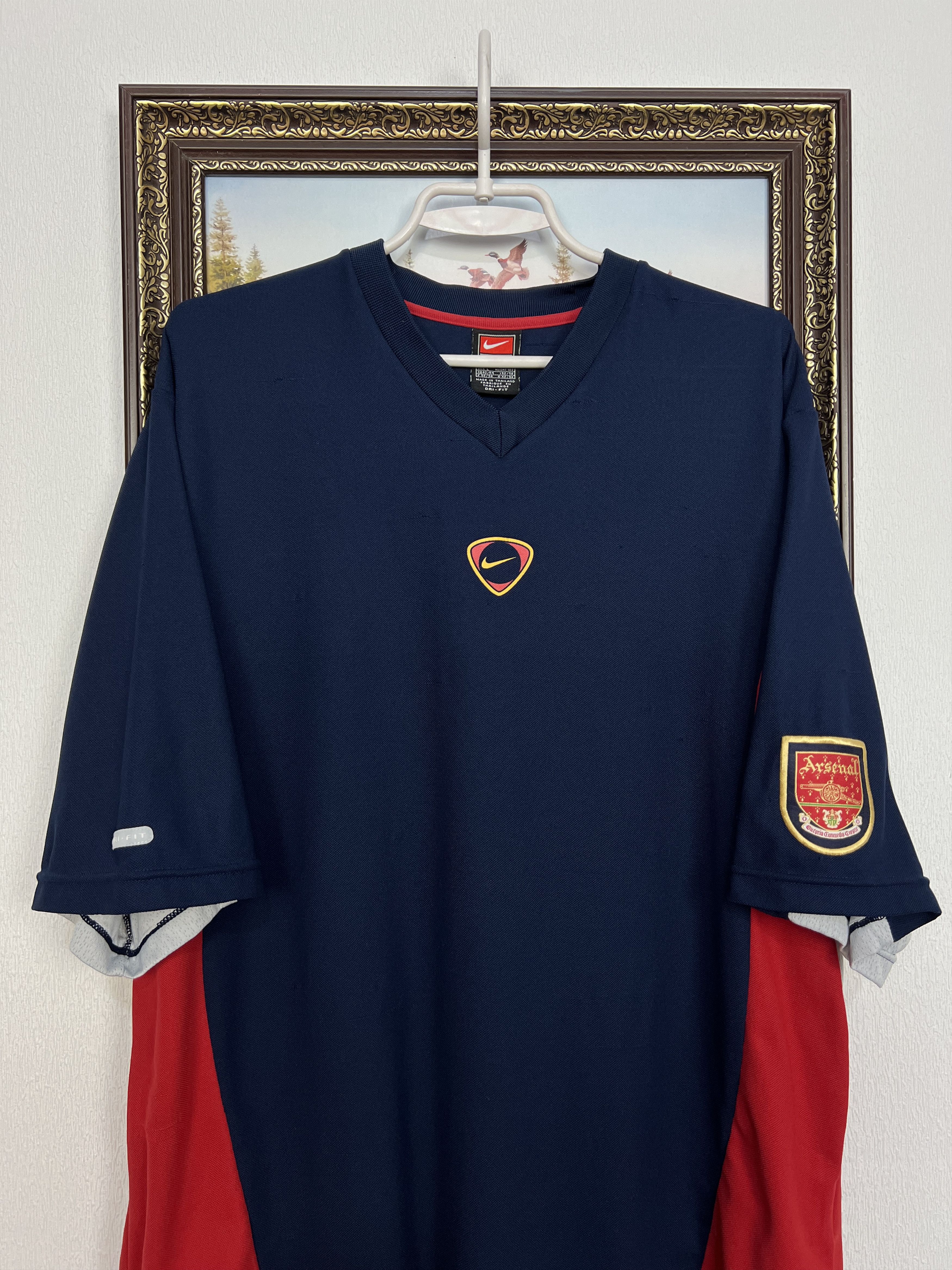 Nike Vintage Arsenal Football Shirt Train Soccer Jersey Gunners Size US L / EU 52-54 / 3 - 2 Thumbnail