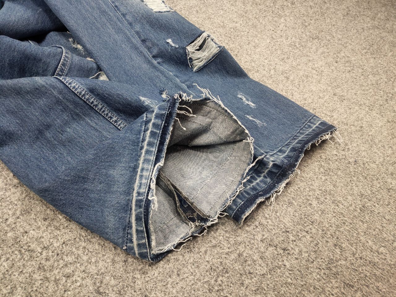 If Six Was Nine × Le Grande Bleu (L.G.B.) × Vintage Vintage Diesel If Six Was Nine style Distressed Flared Jeans Size US 30 / EU 46 - 14 Thumbnail