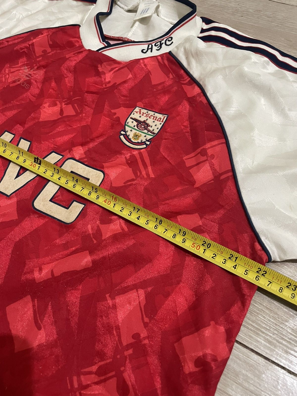 Nike Rare🔥 Vintage Home Arsenal Jersey by JVC Size US L / EU 52-54 / 3 - 8 Thumbnail