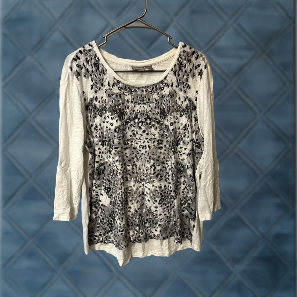Vintage Chico's Studded Graphic Print Top Womens Size 3 White Gray 3/4 Sleeve Size XS / US 0-2 / IT 36-38 - 1 Thumbnail