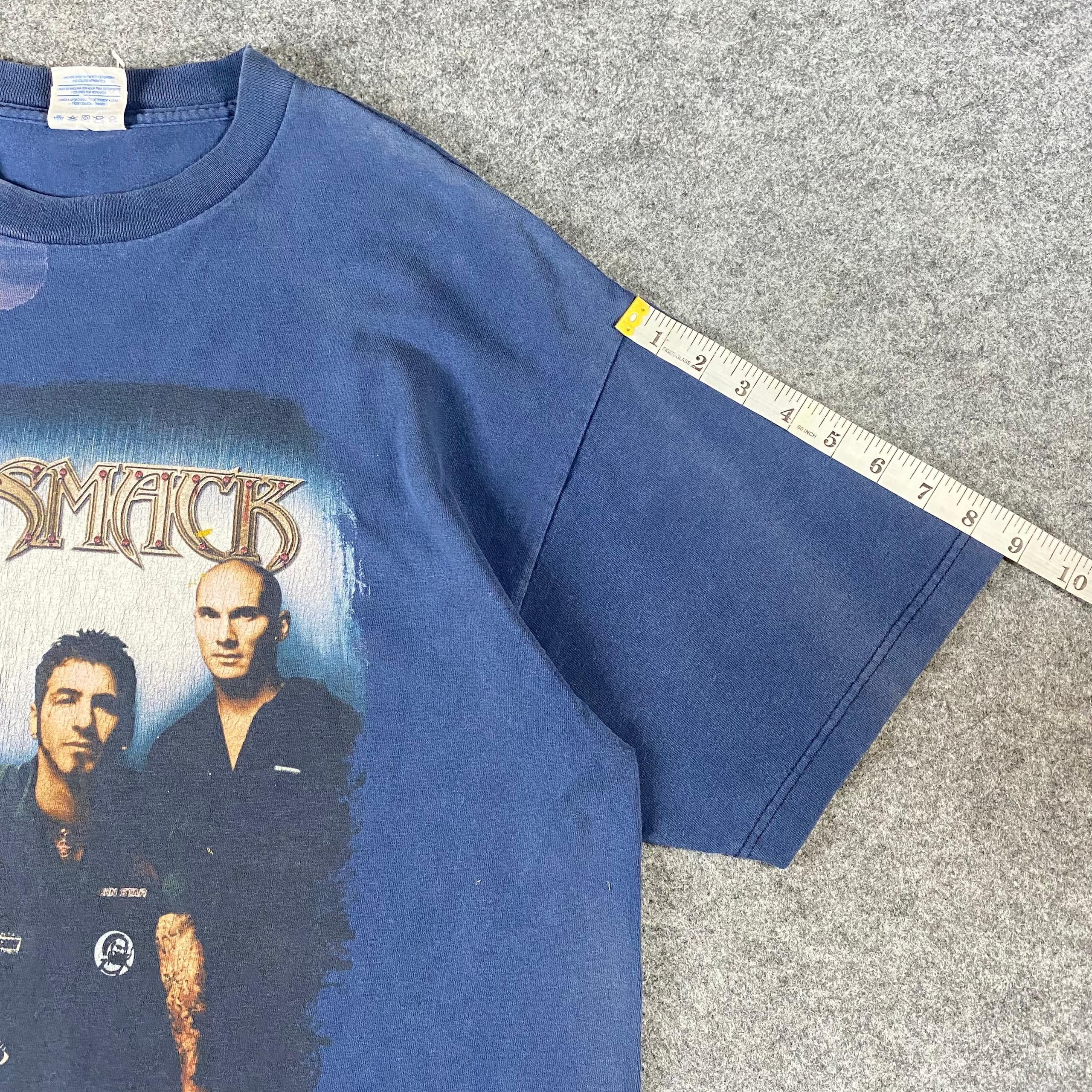 Band Tees Vintage Godsmack Rock Band Tshirt Size US XL / EU 56 / 4 - 6 Thumbnail