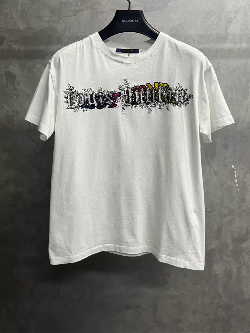 Louis Vuitton Louis Vuitton Wizard of Oz Graphic T-Shirt Size S Size US S / EU 44-46 / 1 - 1 Thumbnail