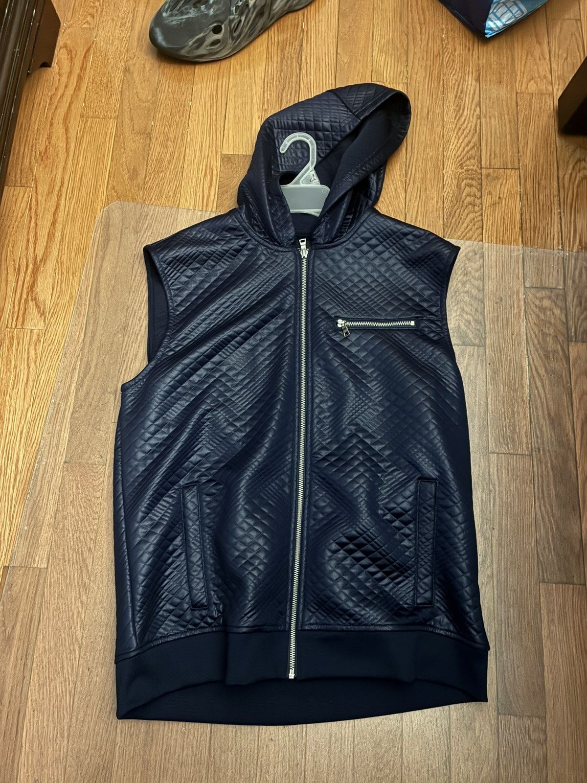 I.N.C INC Navy quilted vest with hood Size M #gilet #outerwear Size US M / EU 48-50 / 2 - 1 Thumbnail