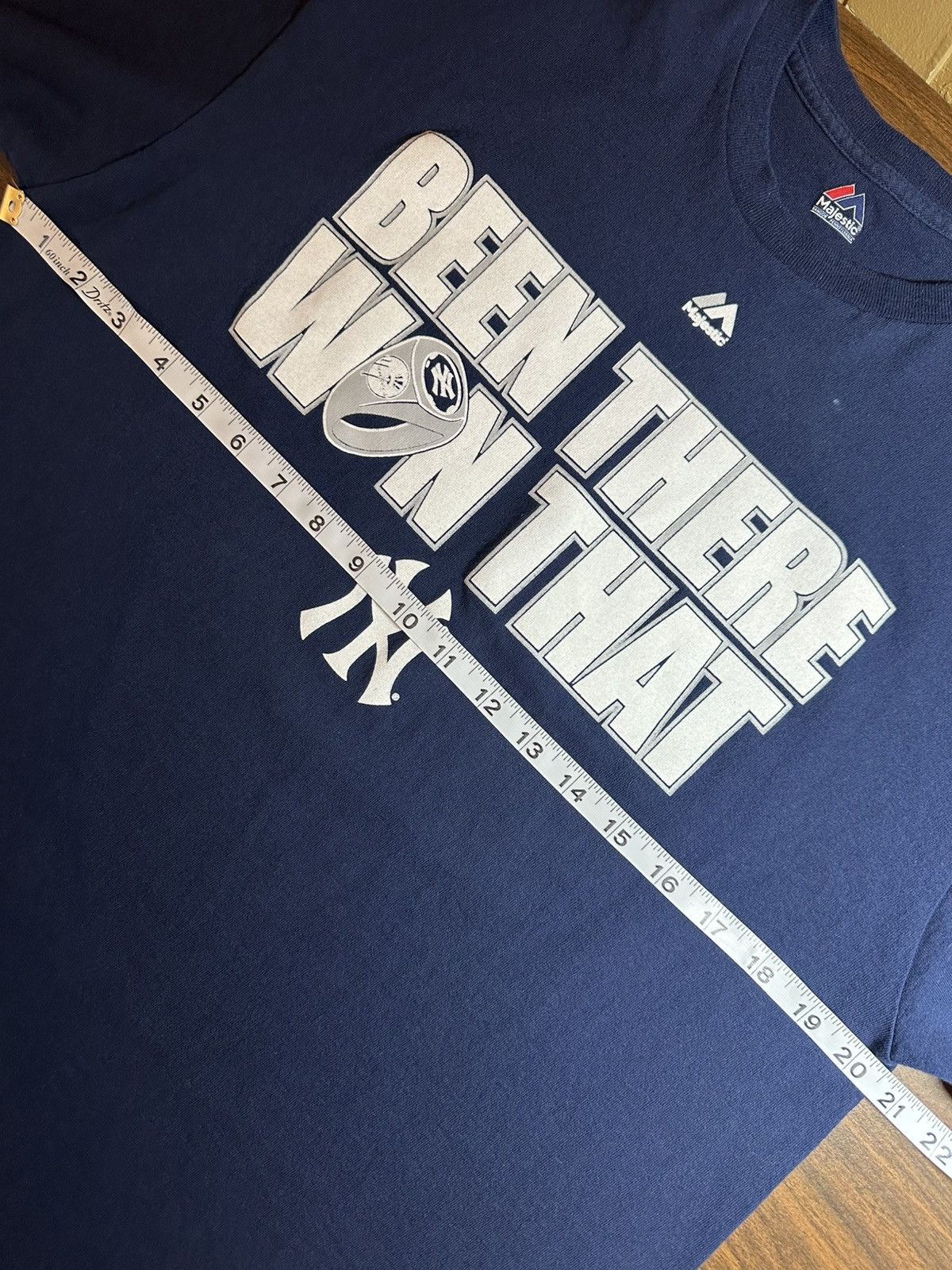 Vintage Vintage New York Yankees Rings T Shirt MLB Size US XL / EU 56 / 4 - 5 Thumbnail