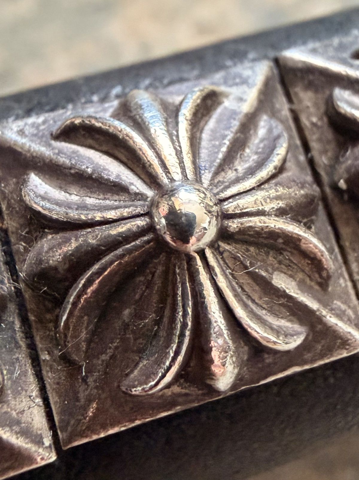 Chrome Hearts Chrome Hearts Pyramid Plus Studded Black Leather Zip Wallet Size ONE SIZE - 13 Thumbnail