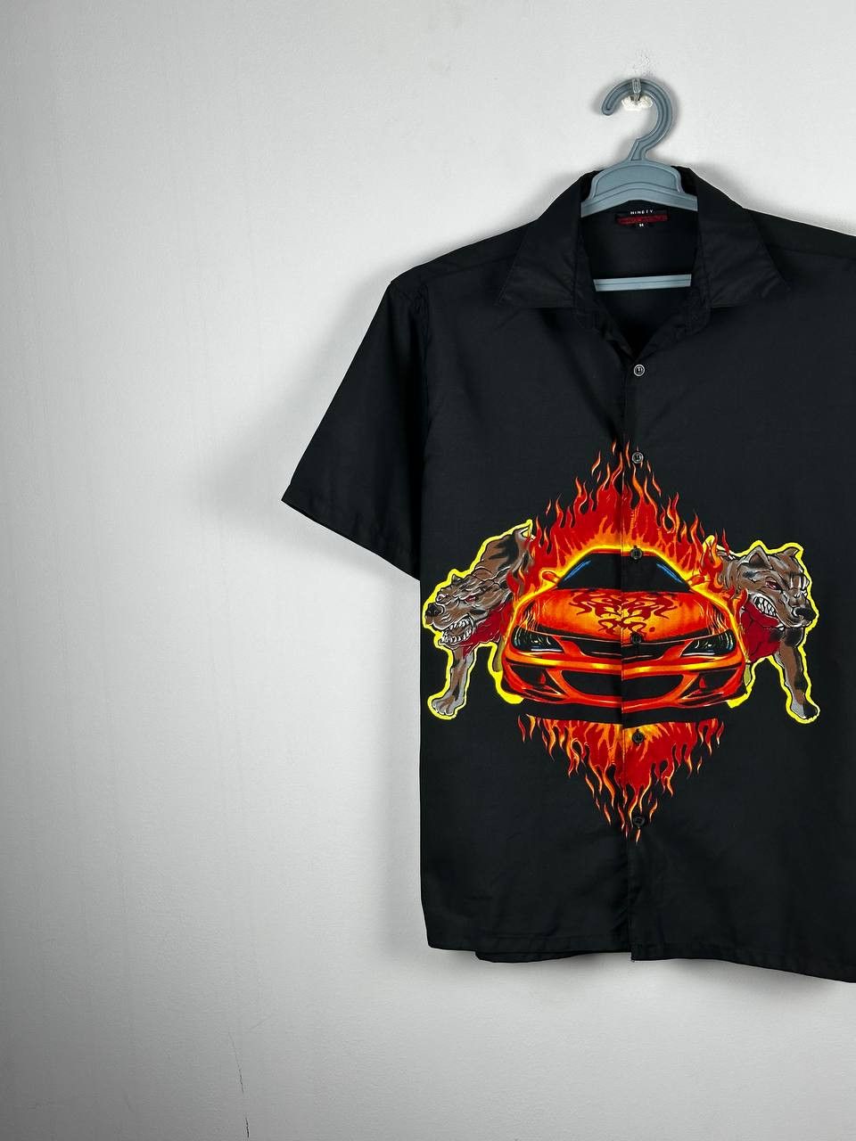 Japanese Brand Japanese Black Avant Garde Flames Dogs Car Shirt Size US M / EU 48-50 / 2 - 2 Thumbnail