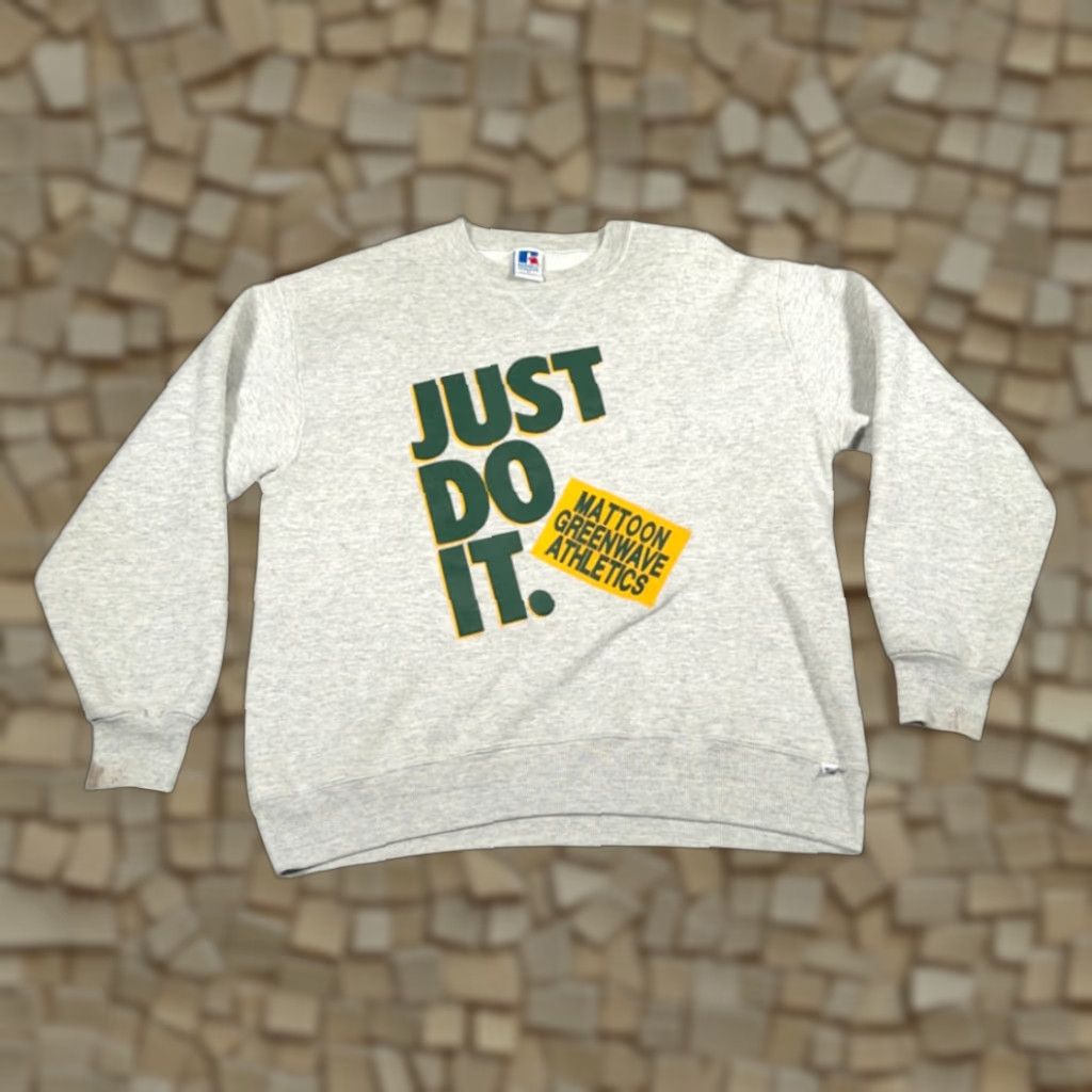 Russell Athletic VINTAGE Russell Athletic Gray 90s Just Do It USA Crewneck High School Sweater Adult M Gray Size US M / EU 48-50 / 2 - 1 Thumbnail