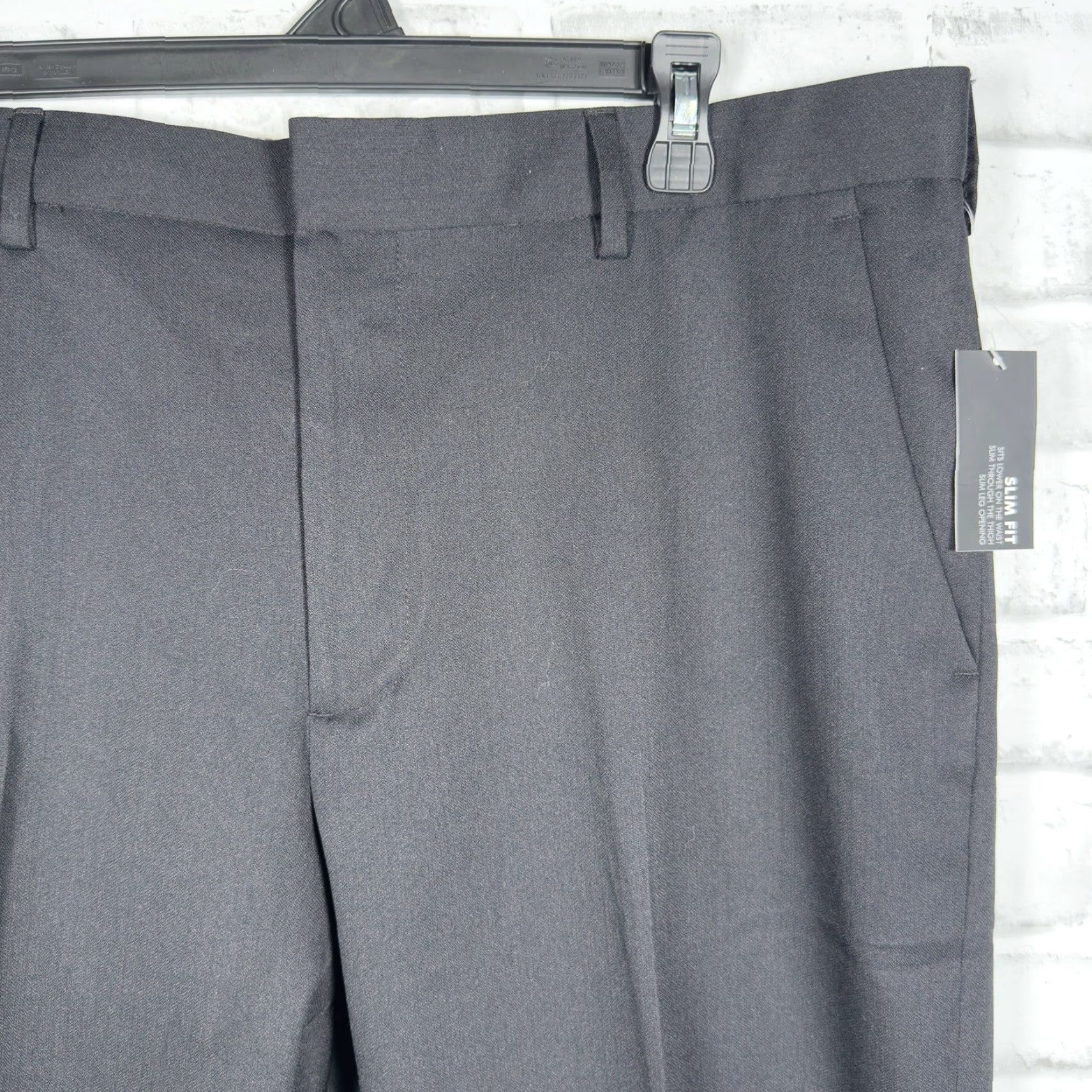 Van Heusen VAN HEUSEN Black Slim Fit Pants Mens Size 38x30 Dress Pants NWT Regular Fit Size US 38 / EU 54 - 2 Thumbnail