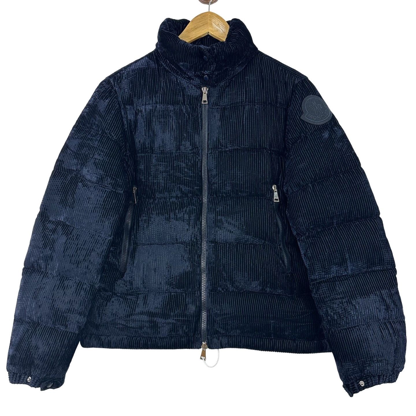 Moncler Moncler Corduroy Stand Collar Down Jacket 1 Size US S / EU 44-46 / 1 - 1 Thumbnail