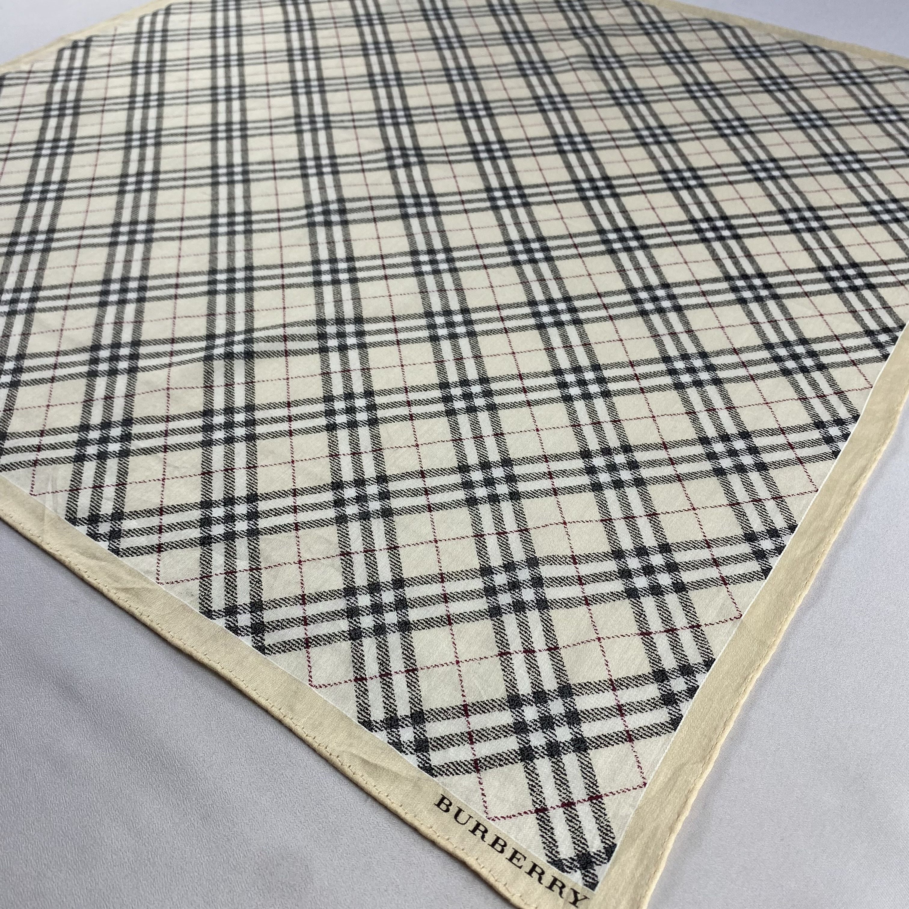 Burberry × Vintage Burberry Handkerchief / Neckerchief / Bandana-P1356 Size ONE SIZE - 2 Thumbnail