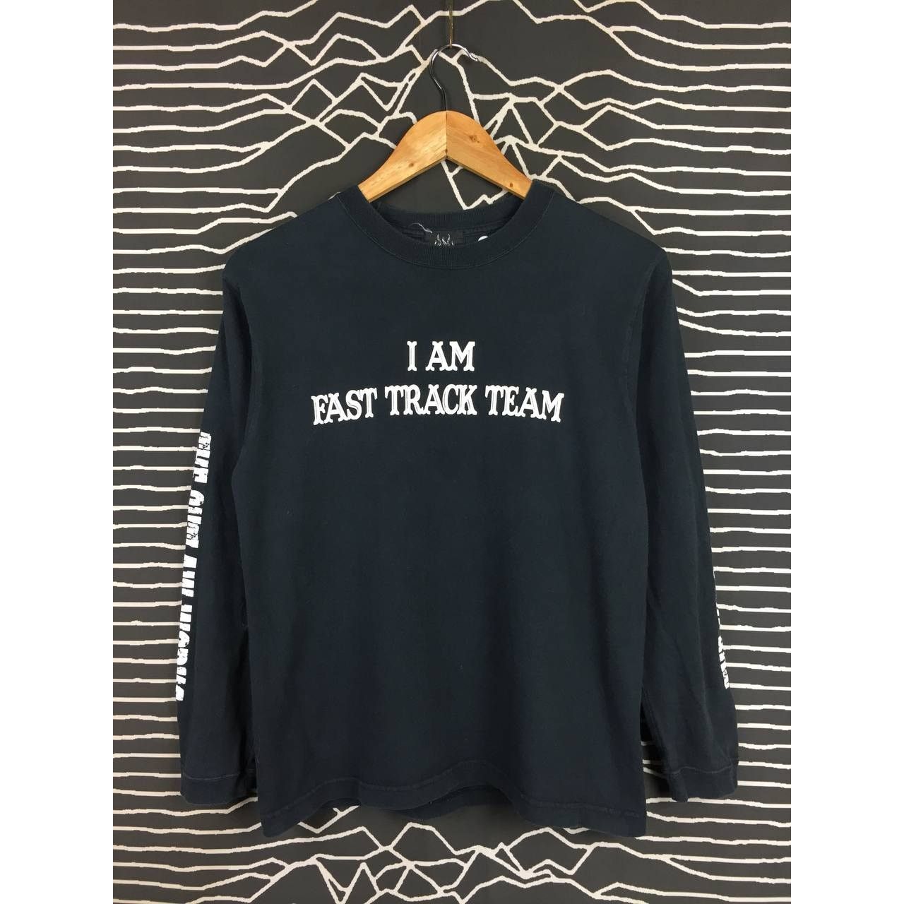 Vintage The Outlaw Works Motorcycle Enthusiast Longsleeve Tee Size US S / EU 44-46 / 1 - 5 Thumbnail