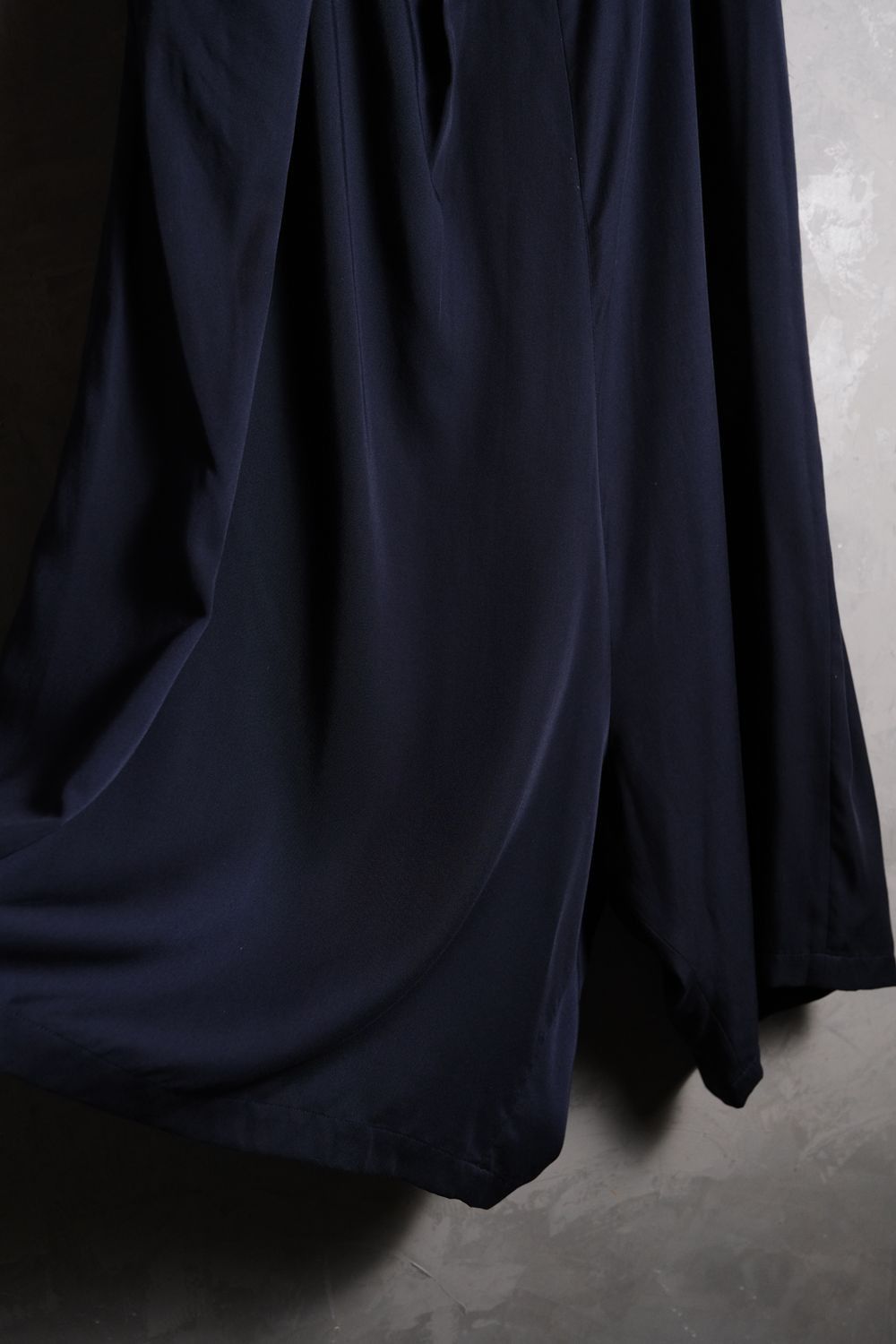 Ground Y GROUND Y Yohji Yamamoto Asymmetrical Tencel Pants Size US 34 / EU 50 - 4 Thumbnail