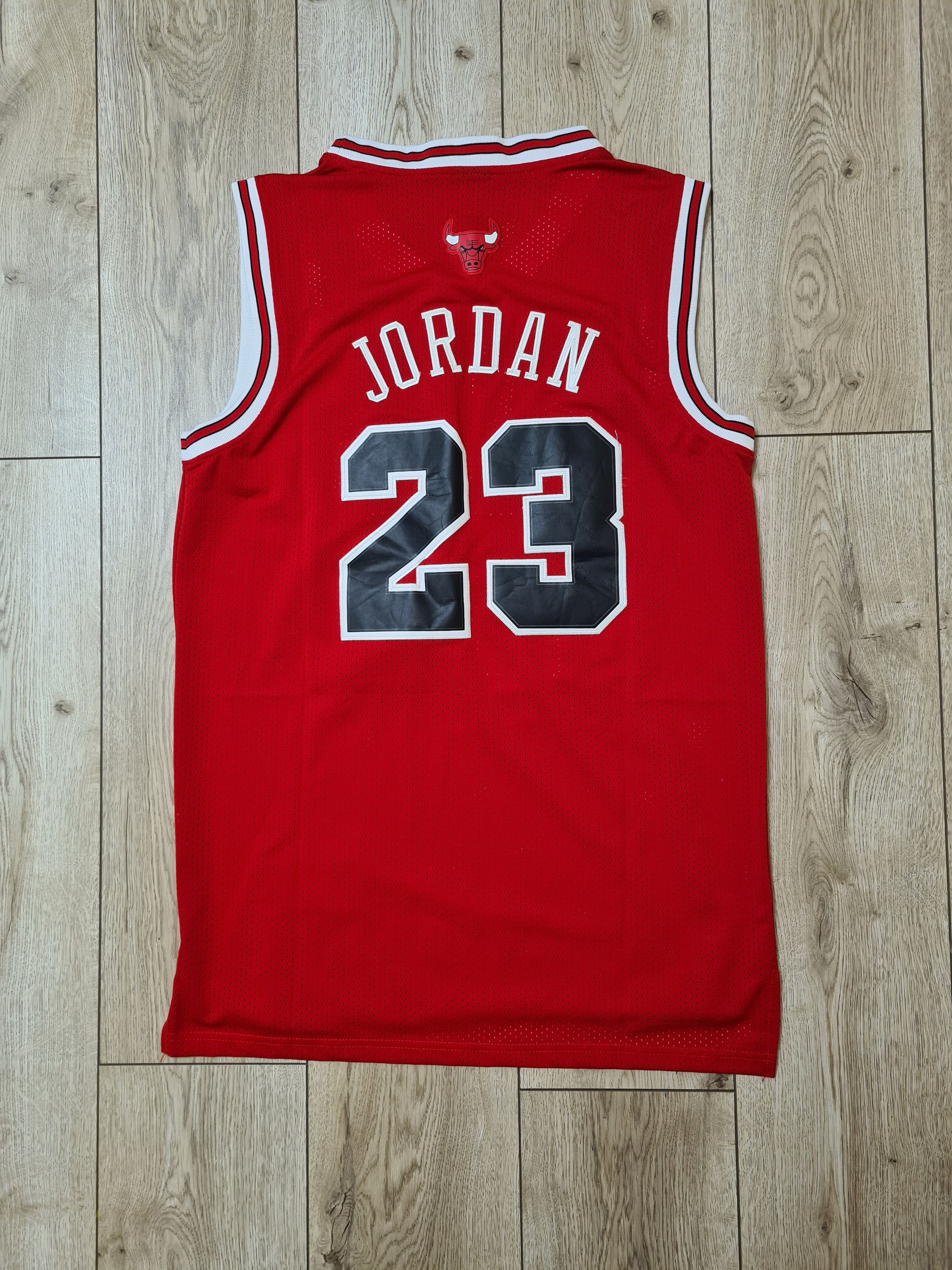 Vintage CHICAGO BULLS NIKE VINTAGE JORDAN JERSEY BASKETBALL SHIRT Size US XL / EU 56 / 4 - 2 Thumbnail