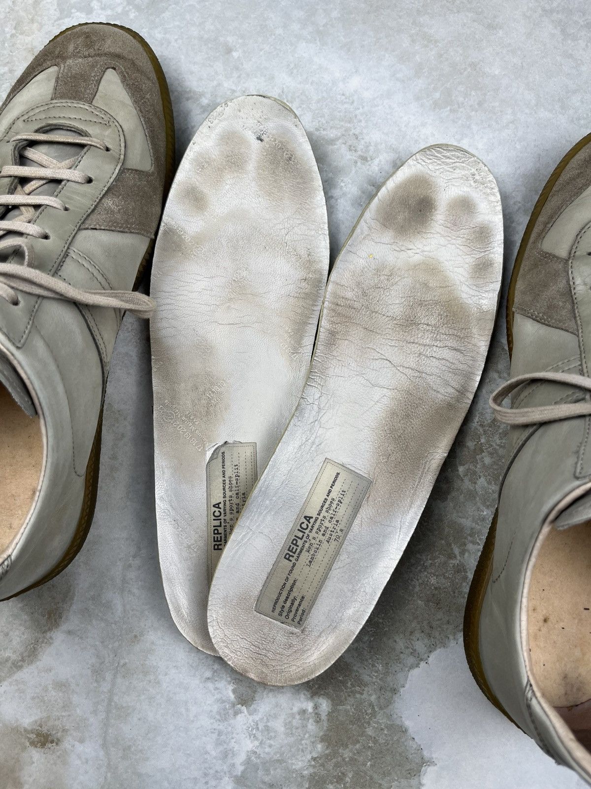 Maison Margiela AW06 Maison Margiela Vintage Grey Replica Gat Sneakers Size US 9 / EU 42 - 12 Thumbnail